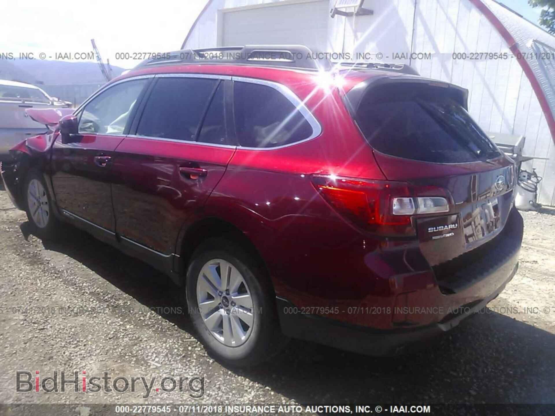 2015 Subaru Outback - VIN: 4S4BSACC1F3222452 - Фото 3