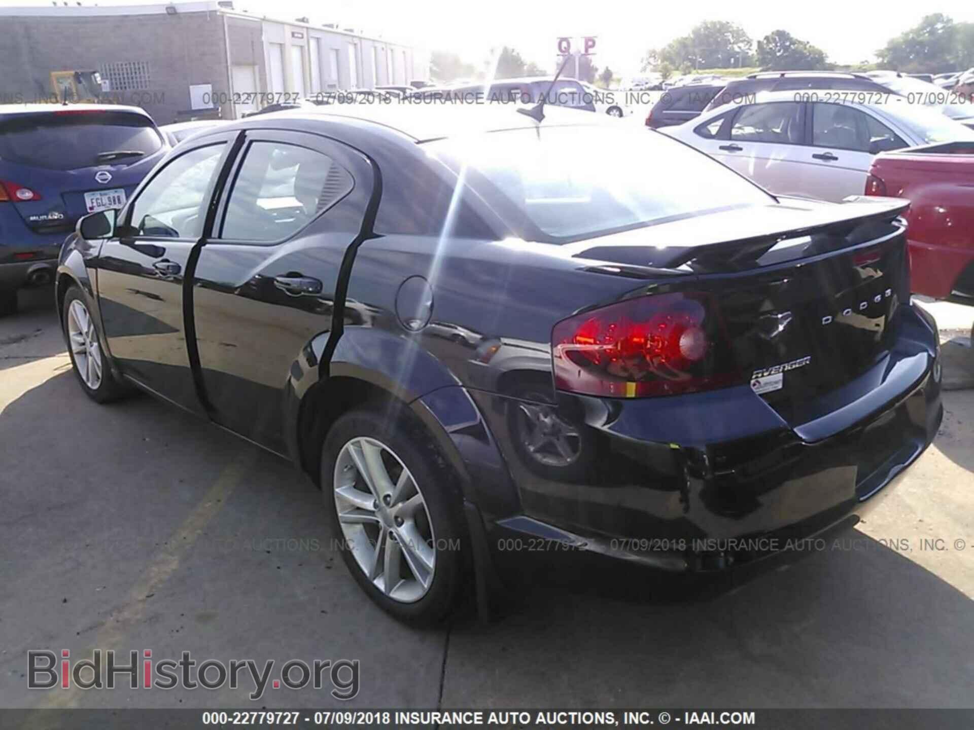 2012 Dodge Avenger - VIN: 1C3CDZAG7CN312958 - Photo 3