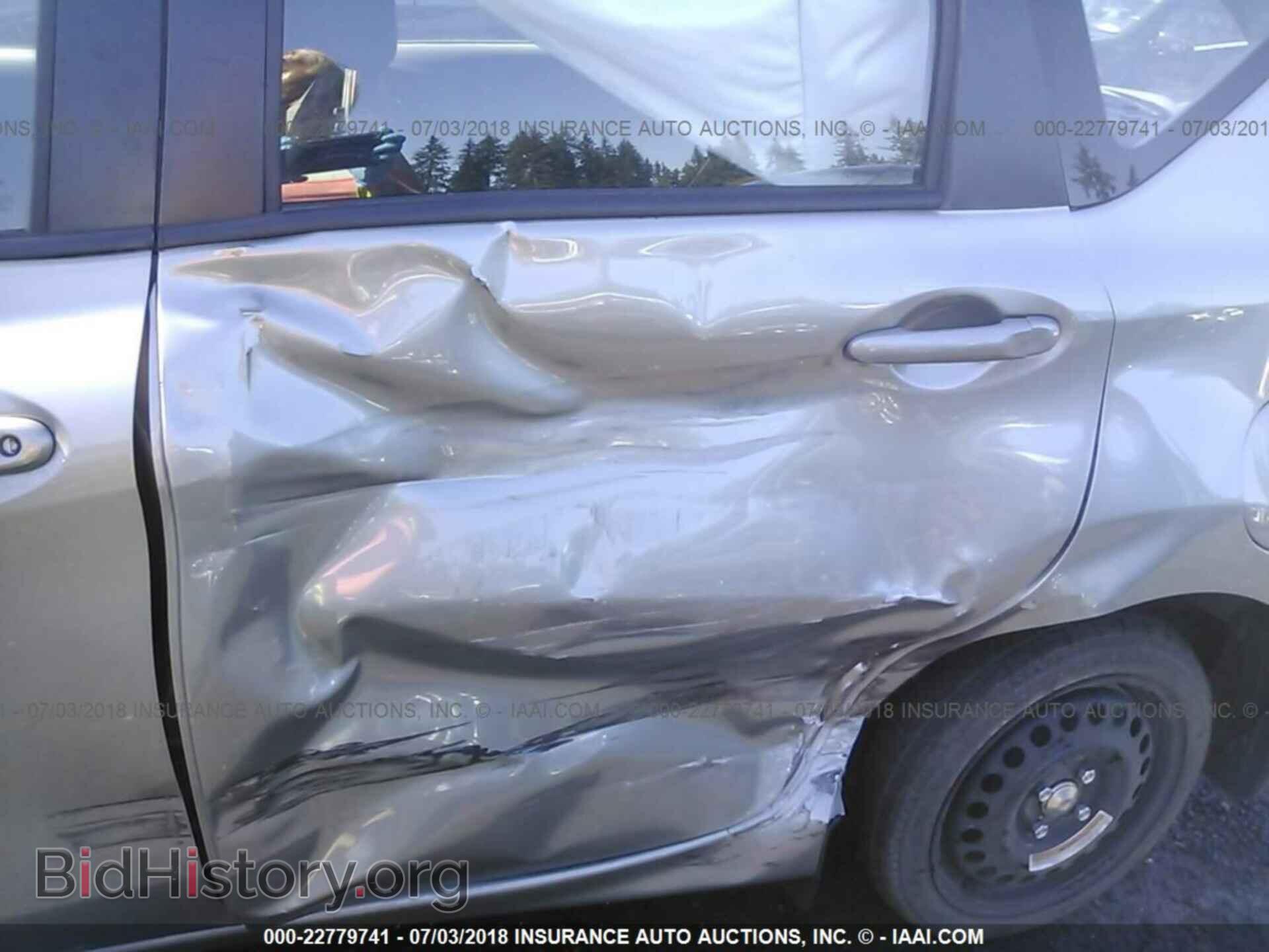 2015 Nissan Versa note - VIN: 3N1CE2CP6FL450351 - Photo 6