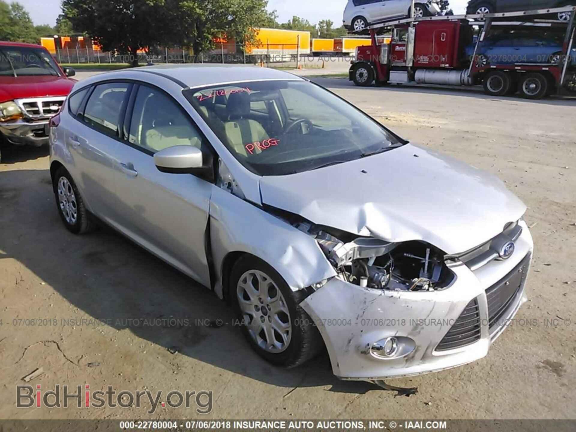 Photo 1FAHP3K28CL283688 - Ford Focus 2012