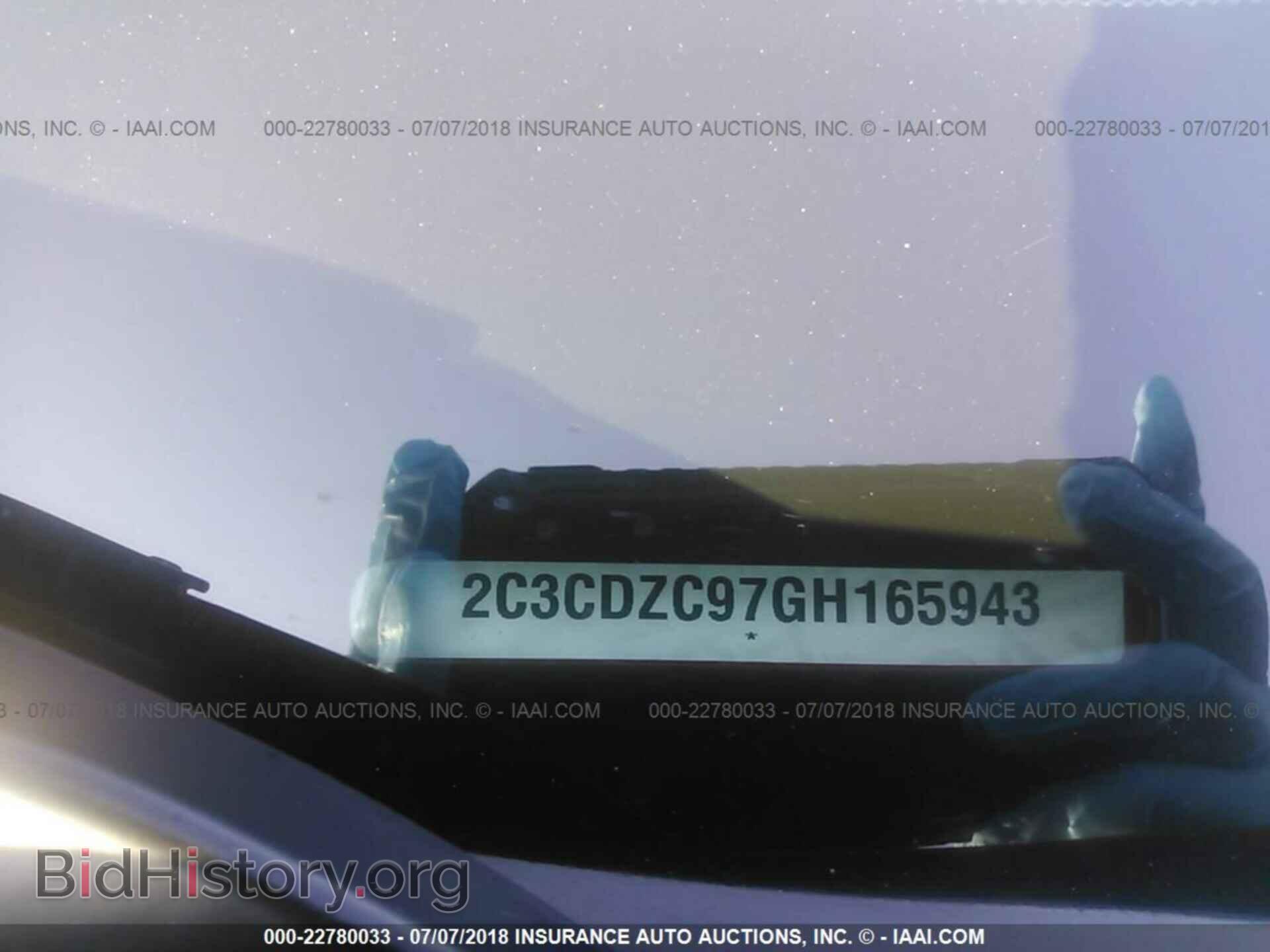 2016 Dodge Challenger - VIN: 2C3CDZC97GH165943 - Фото 9