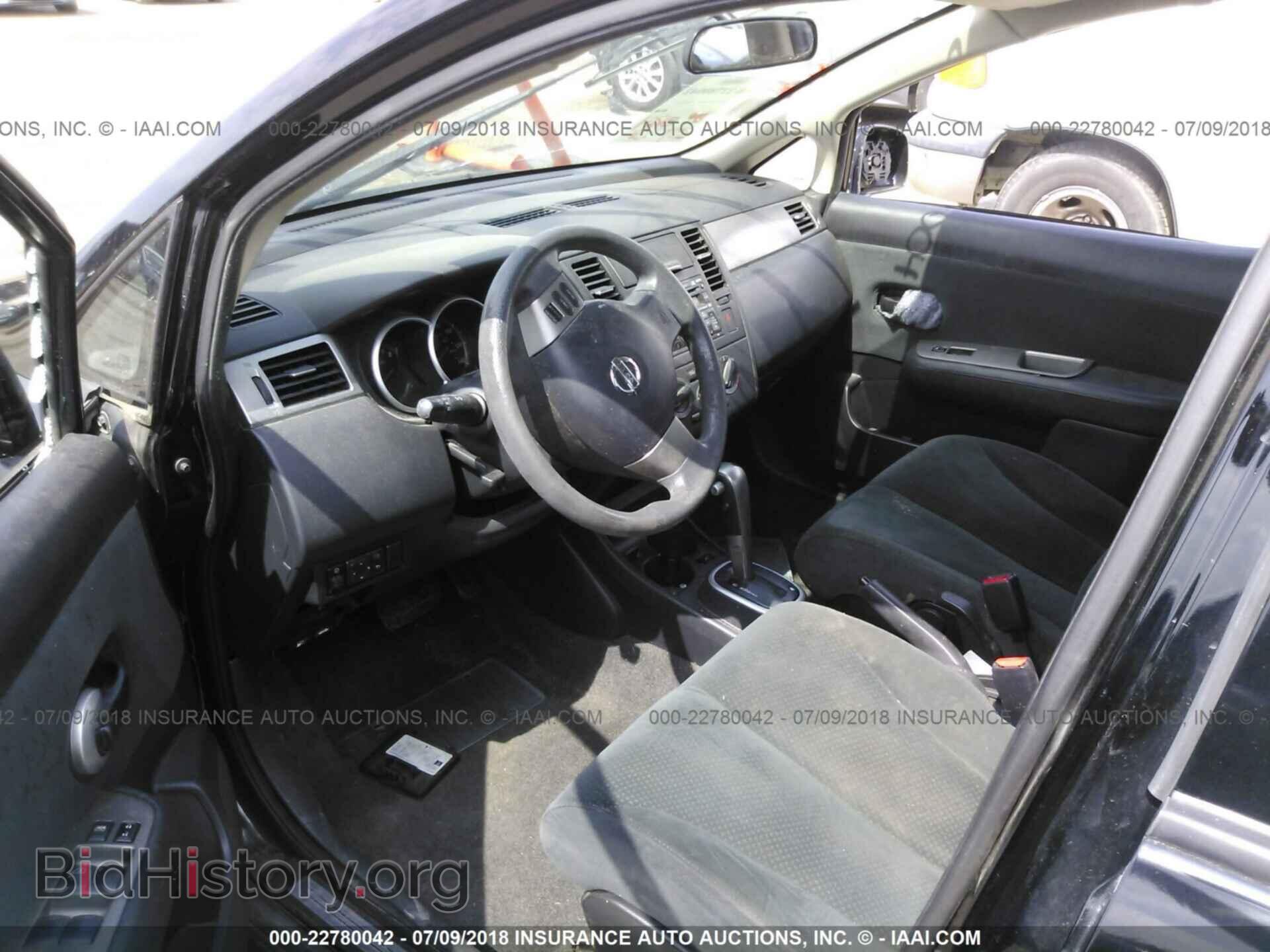 2011 Nissan Versa - VIN: 3N1BC1AP0BL437202 - Фото 5