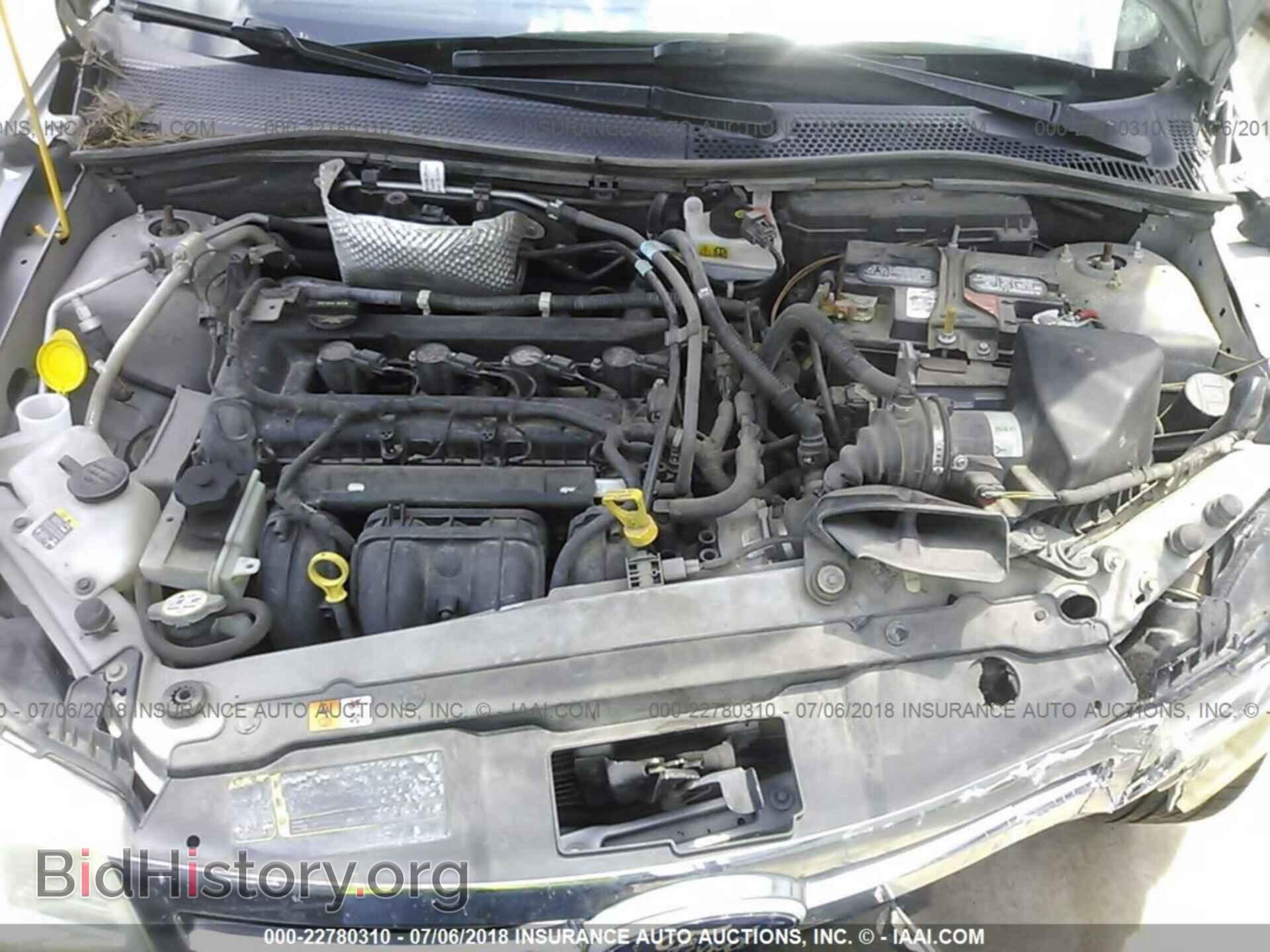 2011 Ford Focus - VIN: 1FAHP3FN5BW112219 - Фото 10