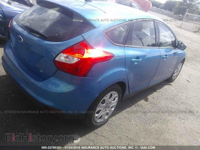 2012 Ford FOCUS (VIN 1FAHP3K26CL126743) — photo 4 of 10