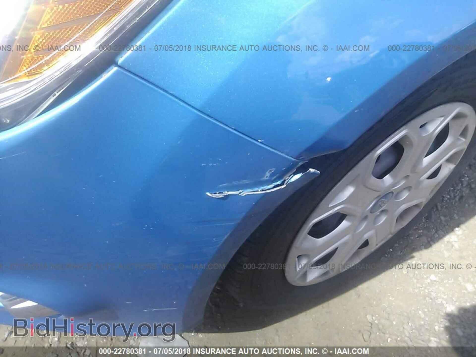 2012 Ford Focus - VIN: 1FAHP3K26CL126743 - Photo 6