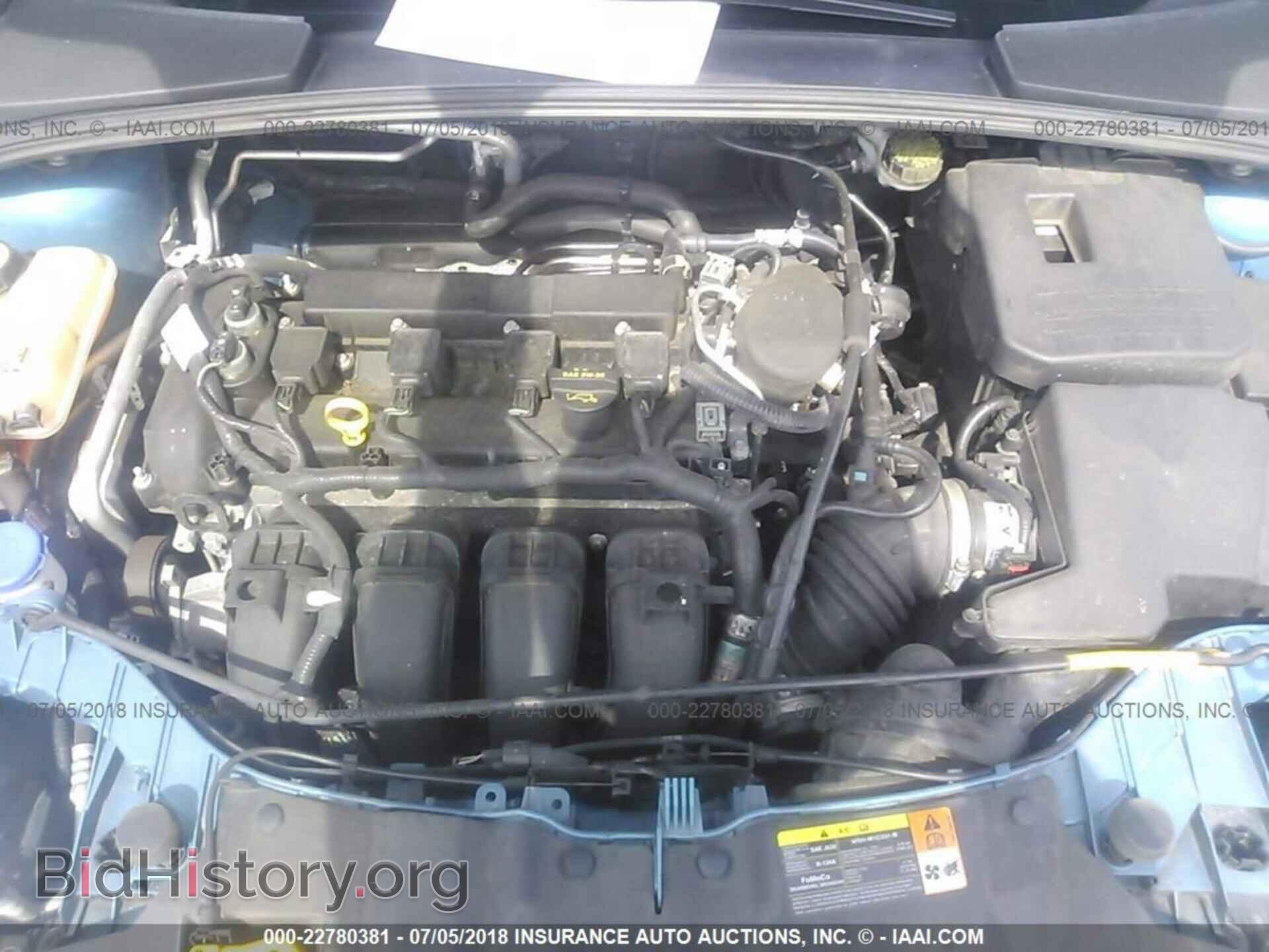 2012 Ford Focus - VIN: 1FAHP3K26CL126743 - Photo 10