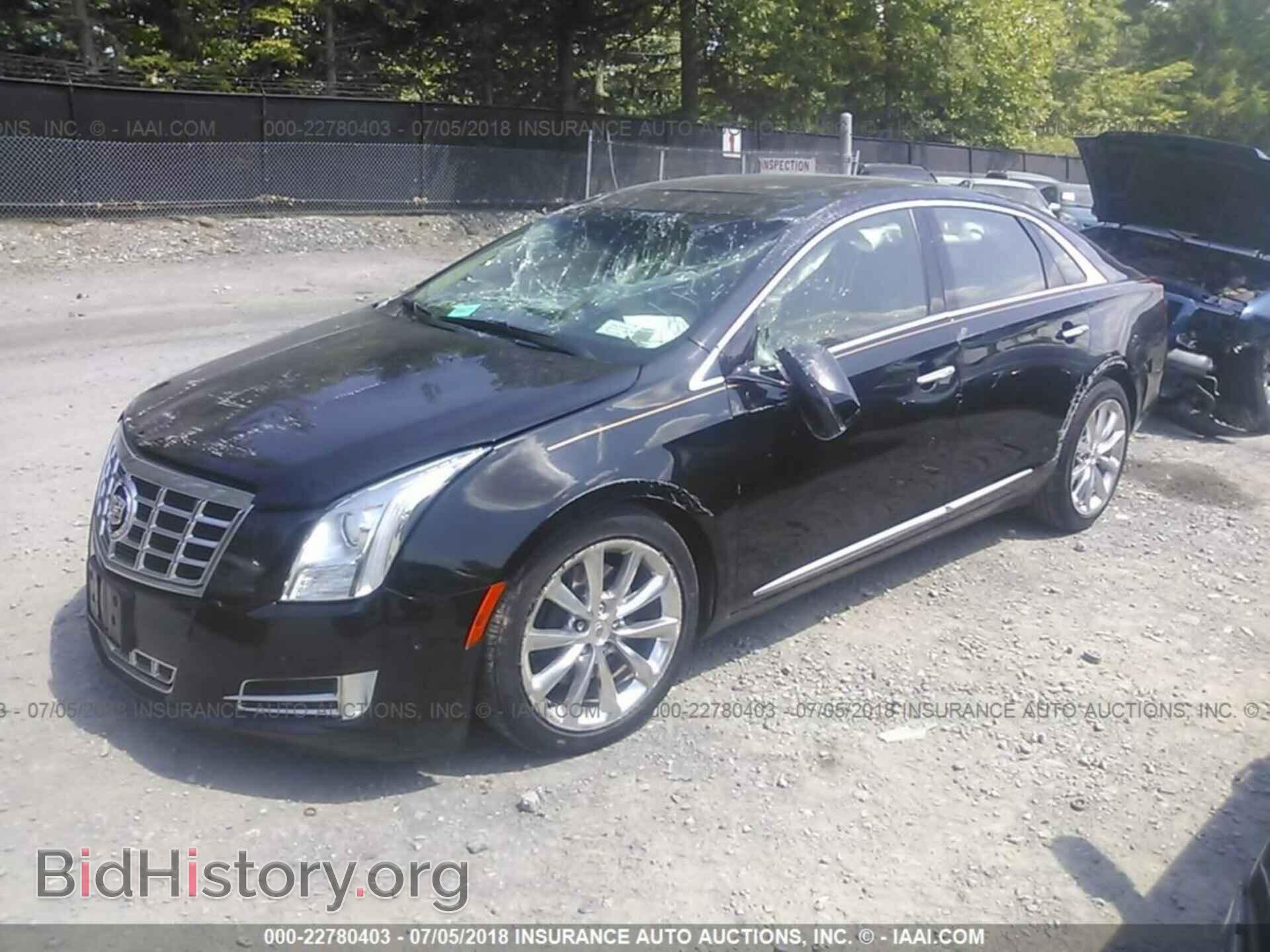 2014 Cadillac Xts - VIN: 2G61P5S38E9157540 - Photo 2