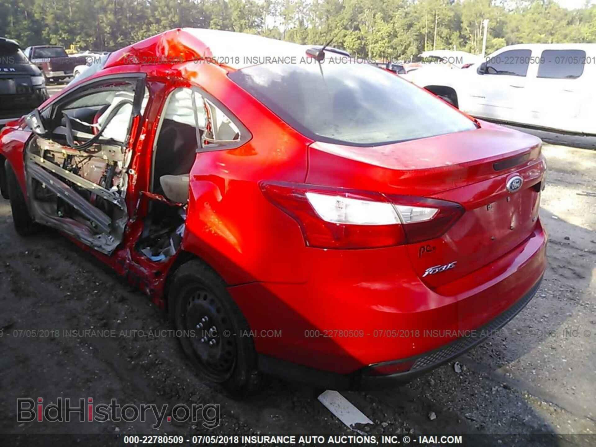2012 Ford Focus - VIN: 1FAHP3F21CL346317 - Фото 3