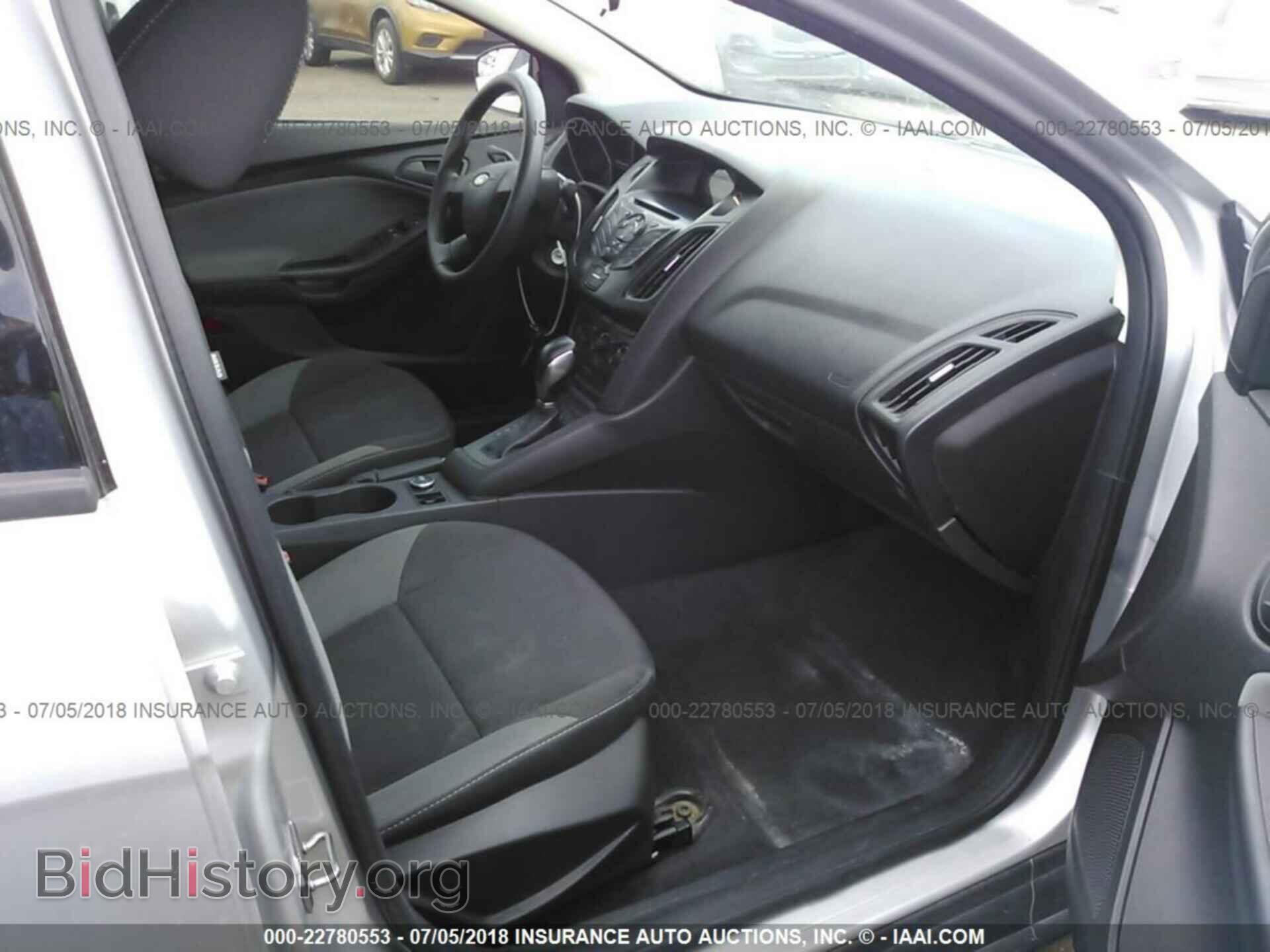 2013 Ford Focus - VIN: 1FADP3E27DL234297 - Photo 5