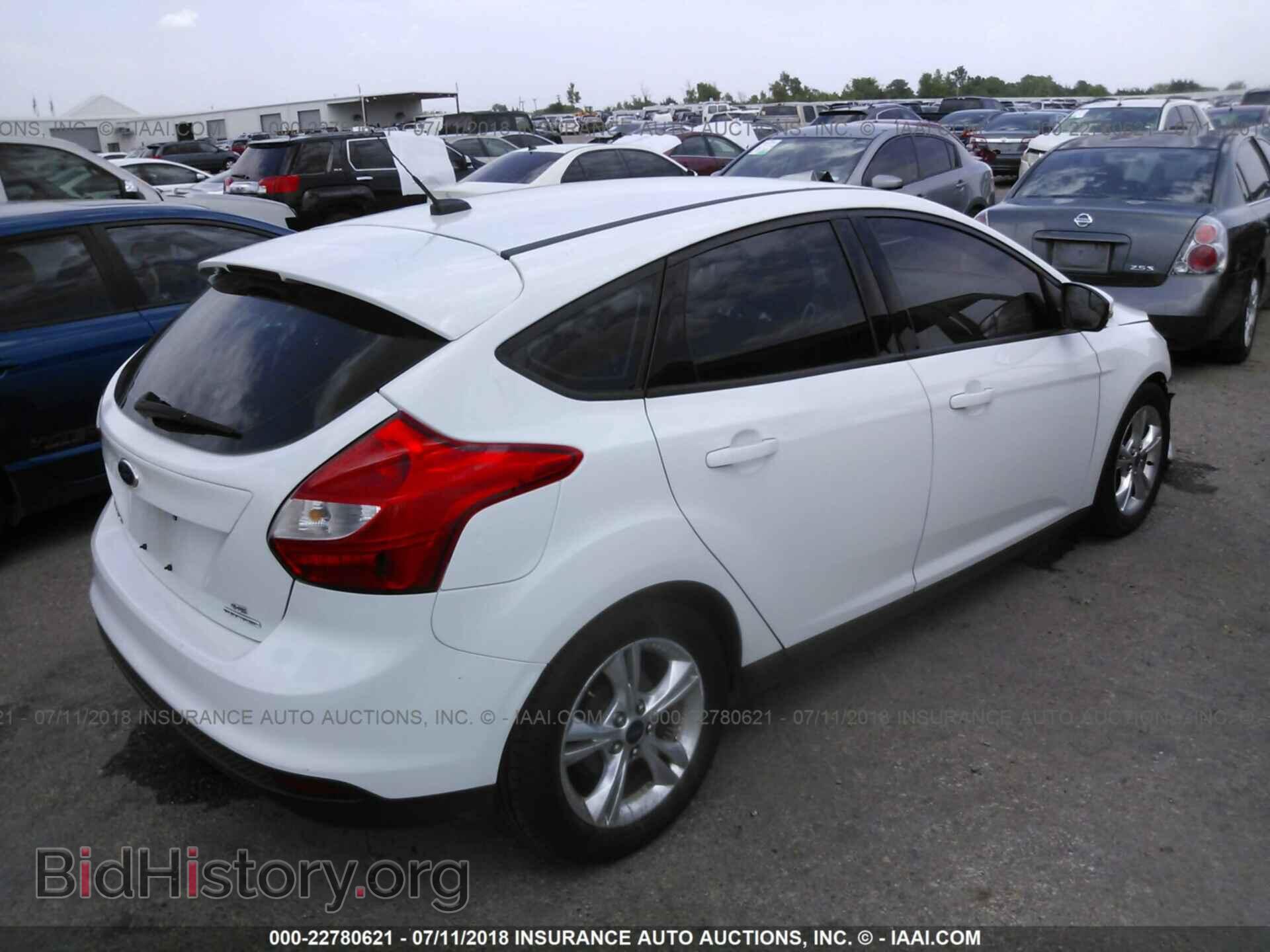 2014 Ford Focus - VIN: 1FADP3K2XEL239094 - Photo 4