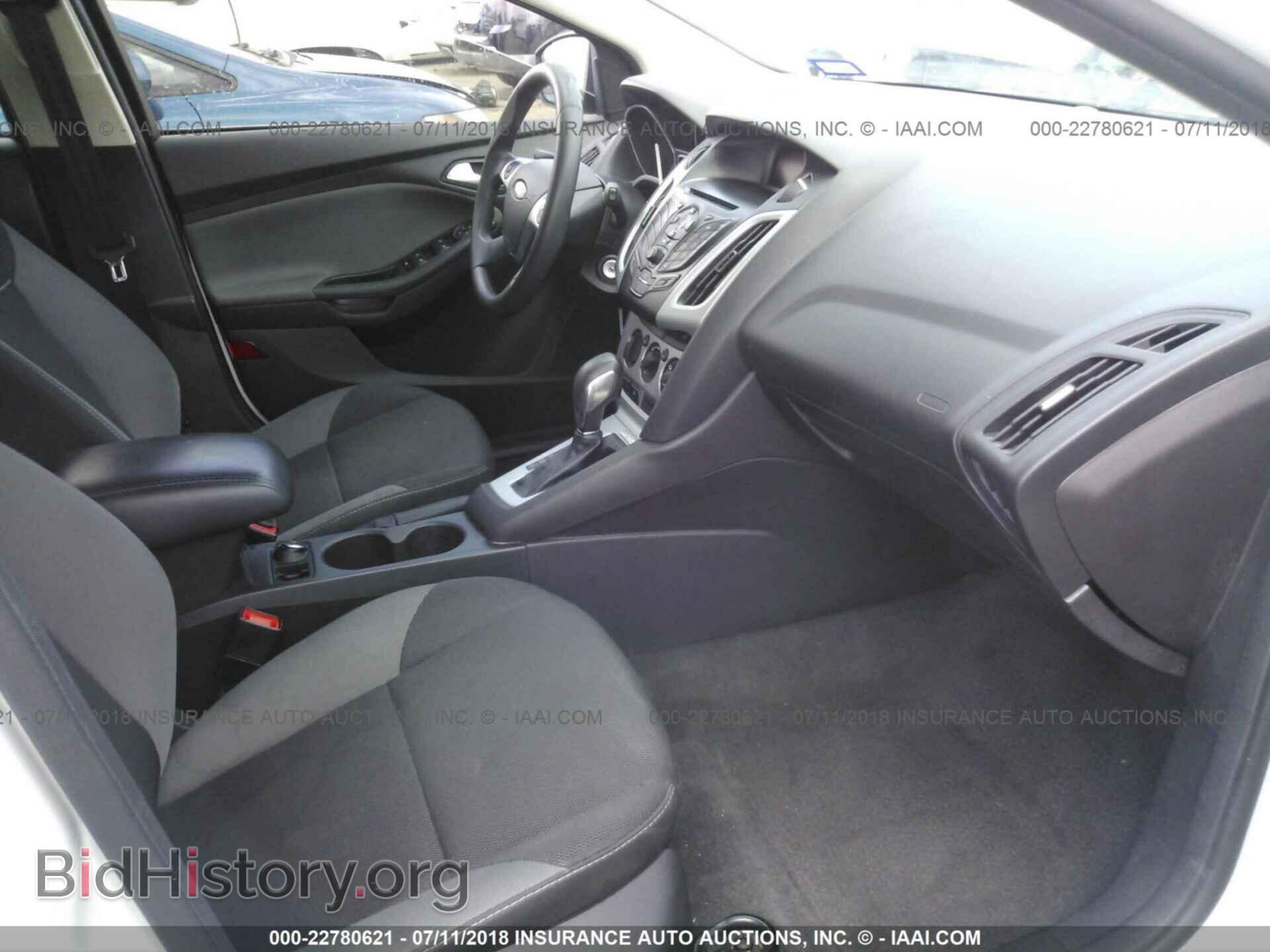 2014 Ford Focus - VIN: 1FADP3K2XEL239094 - Photo 5