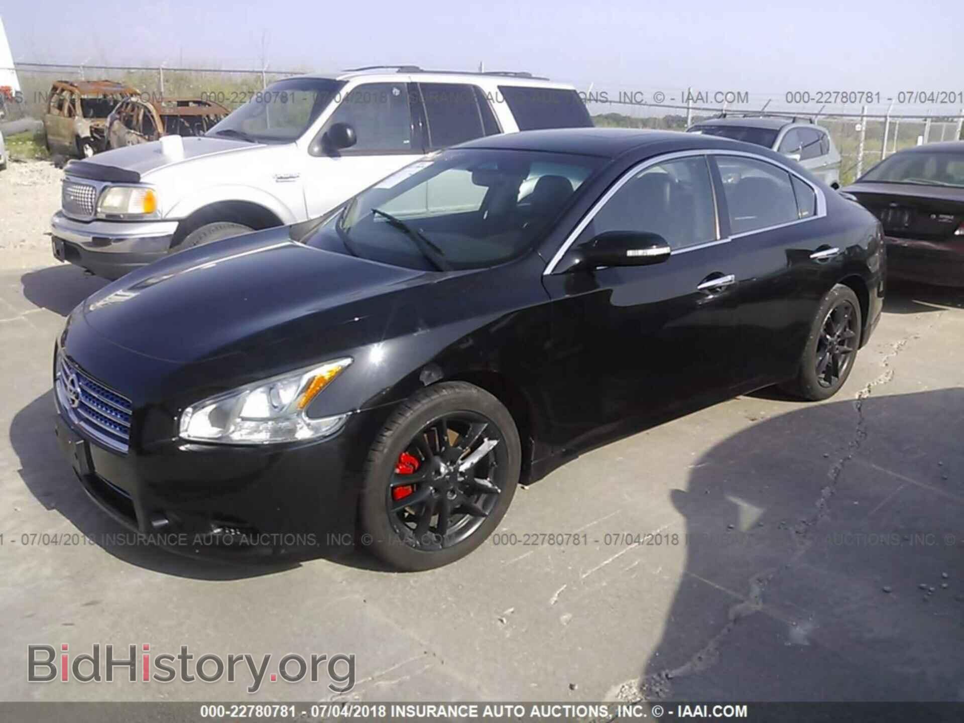2011 Nissan Maxima - VIN: 1N4AA5AP1BC860118 - Photo 2