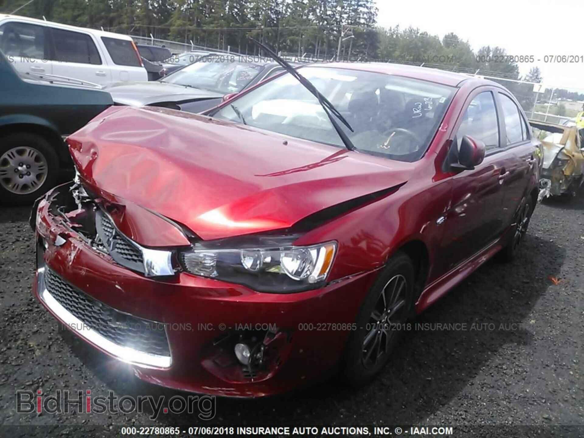 2017 Mitsubishi Lancer - VIN: JA32U2FU8HU008059 - Фото 2
