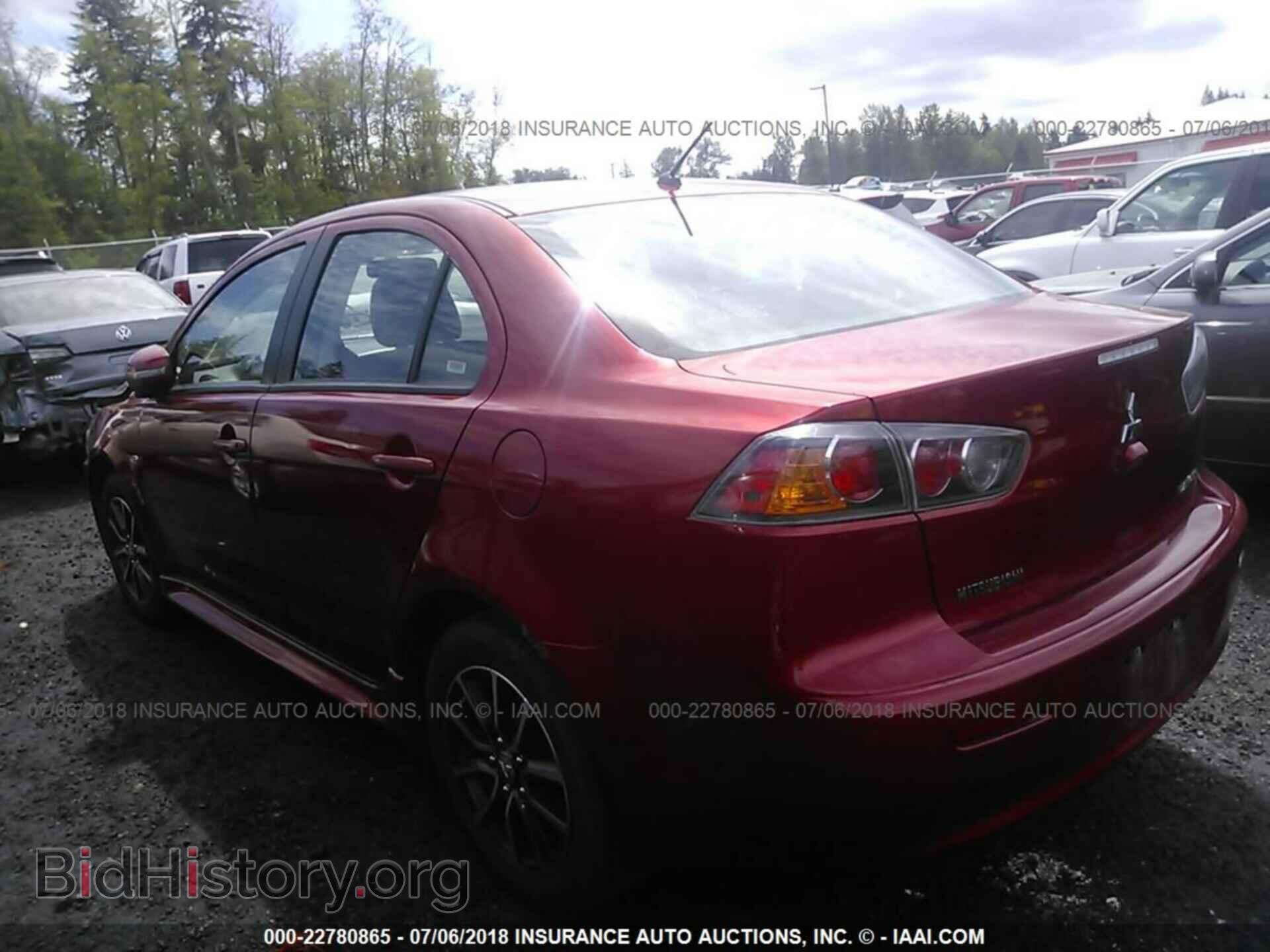 2017 Mitsubishi Lancer - VIN: JA32U2FU8HU008059 - Фото 3