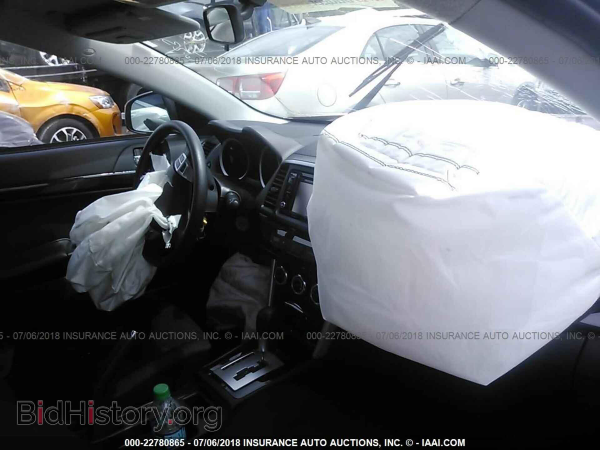 2017 Mitsubishi Lancer - VIN: JA32U2FU8HU008059 - Фото 5