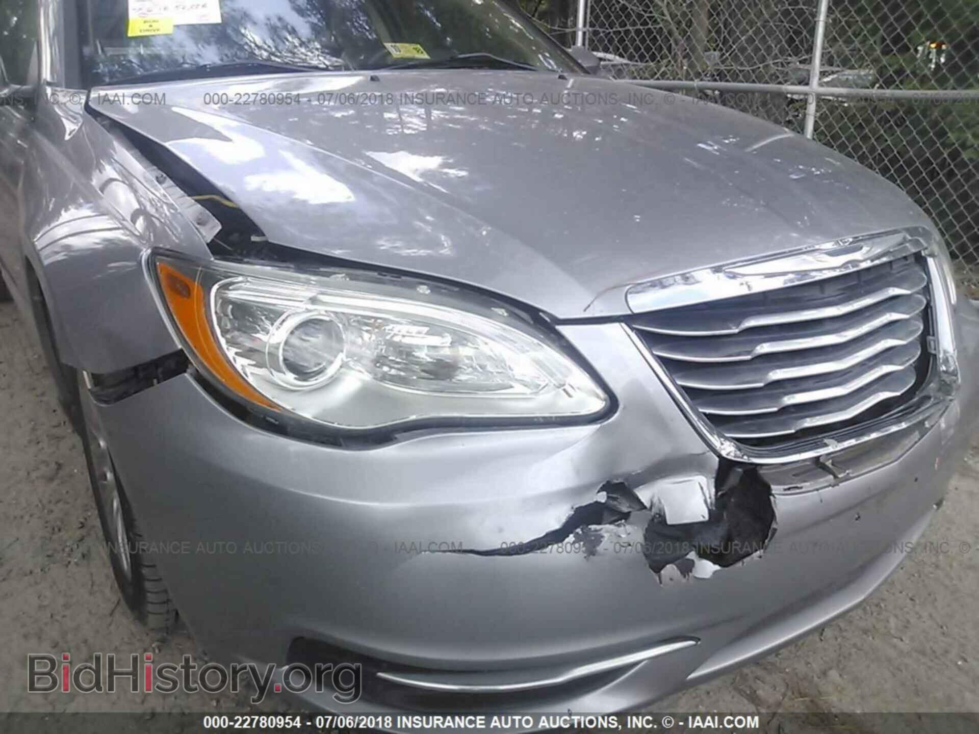 2013 Chrysler 200 - VIN: 1C3CCBAG9DN721894 - Фото 6