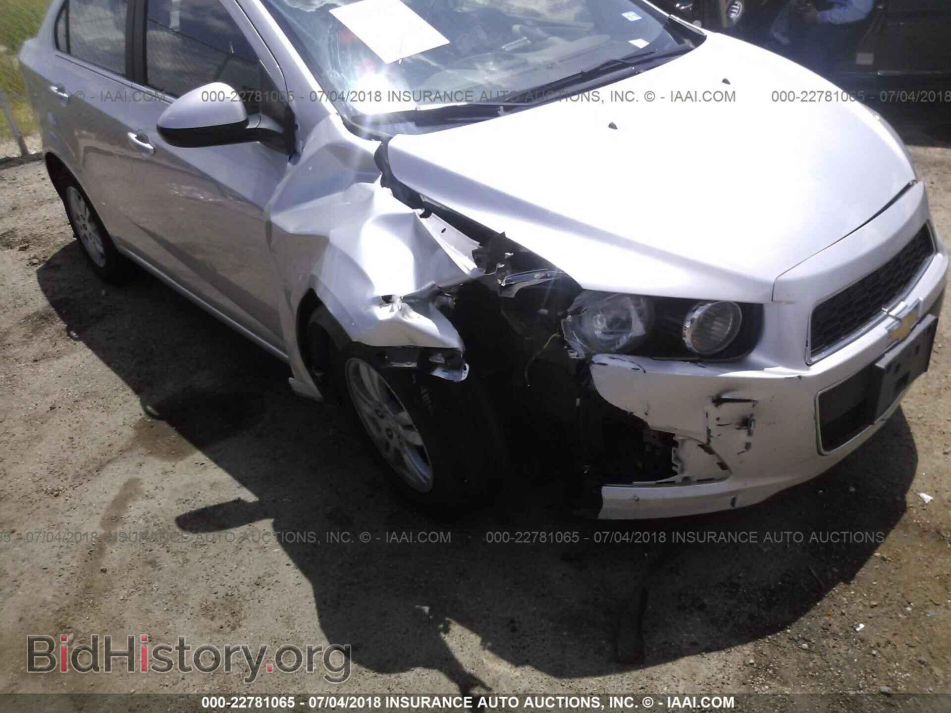 2015 Chevrolet Sonic - VIN: 1G1JC5SH2F4199638 - Фото 6
