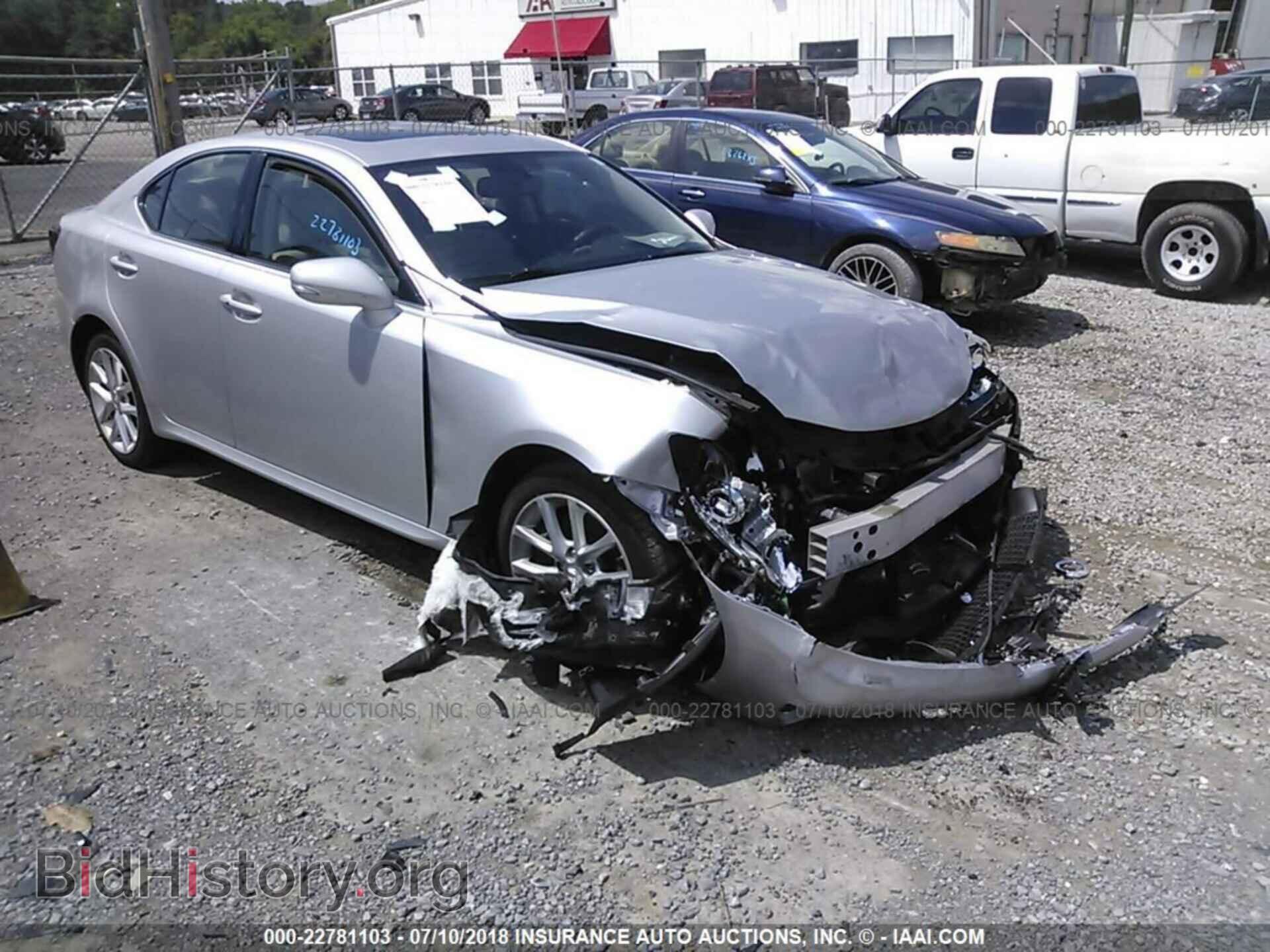 Фотография JTHCE5C22B5000515 - Lexus Is 2011
