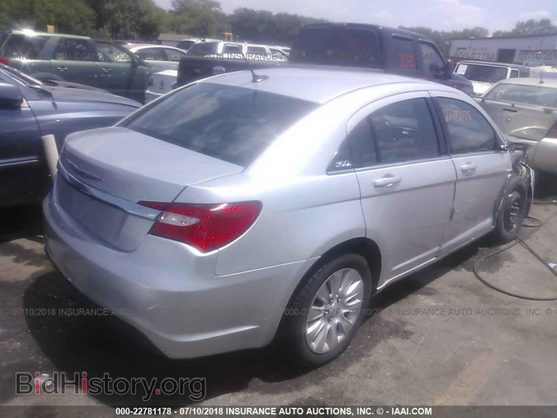 2012 Chrysler 200 - VIN: 1C3CCBAB2CN100872 - Фото 4