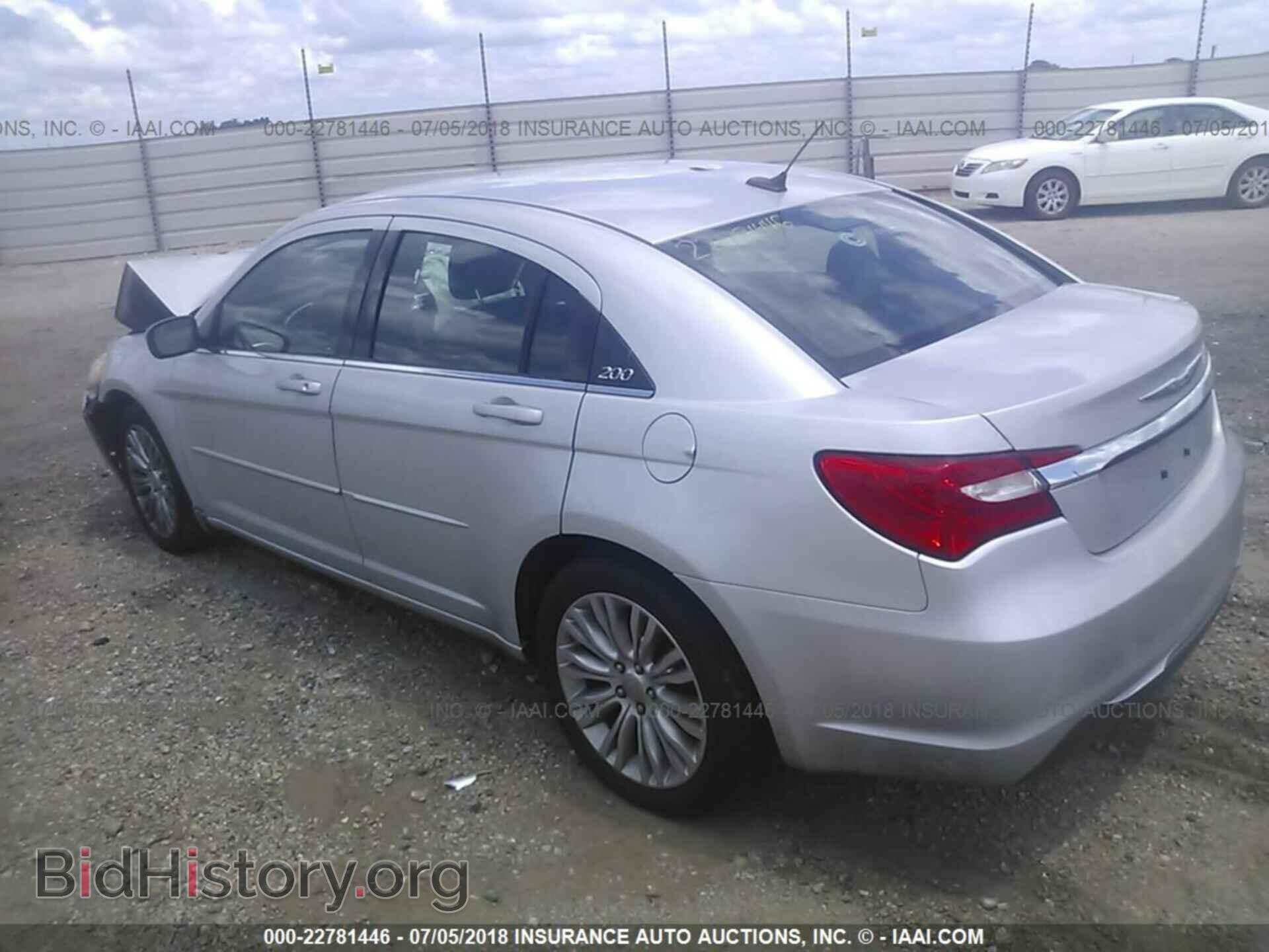 2012 Chrysler 200 - VIN: 1C3CCBAB5CN149080 - Photo 3