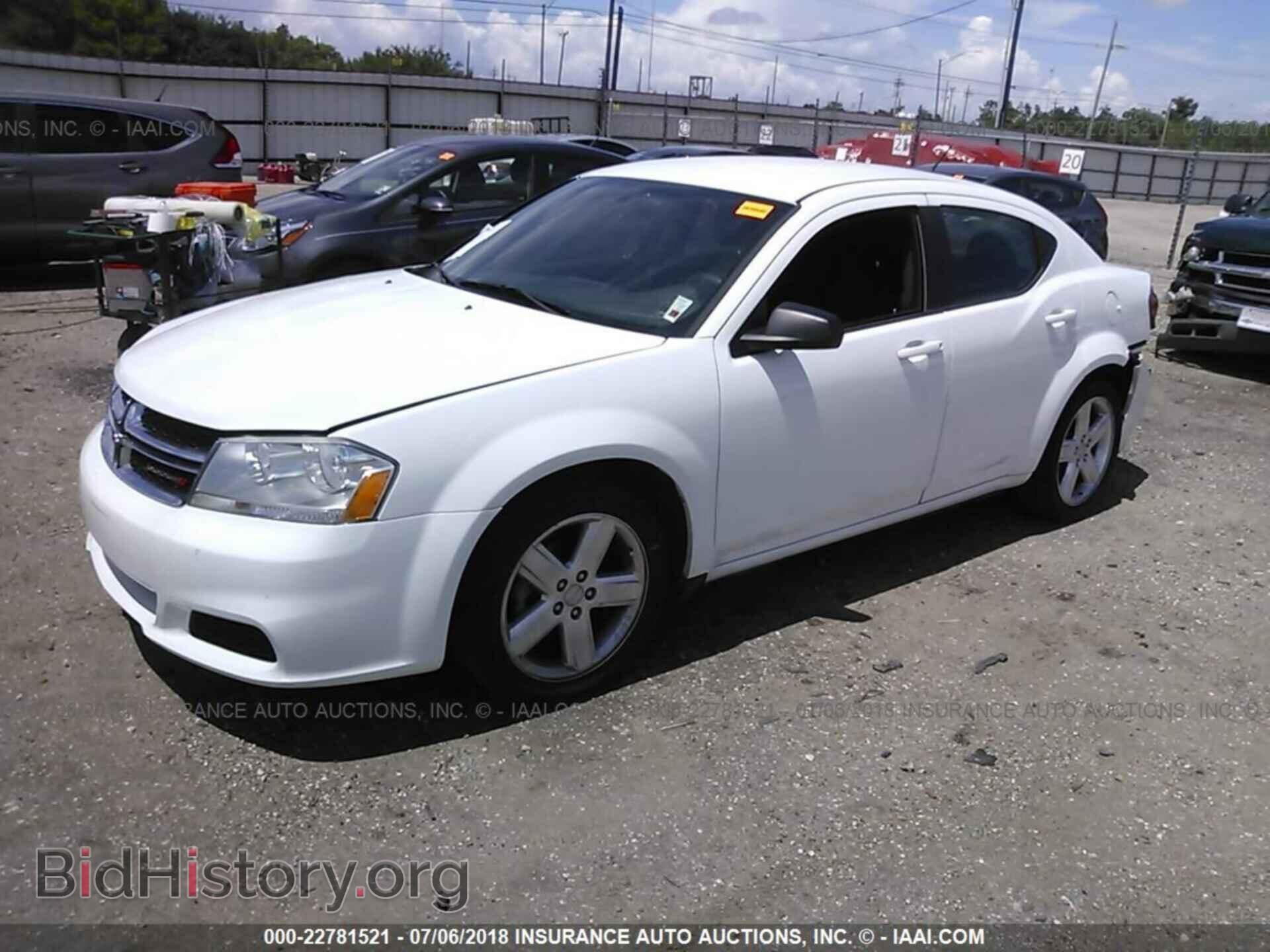 2013 Dodge Avenger - VIN: 1C3CDZAB8DN643621 - Фото 2