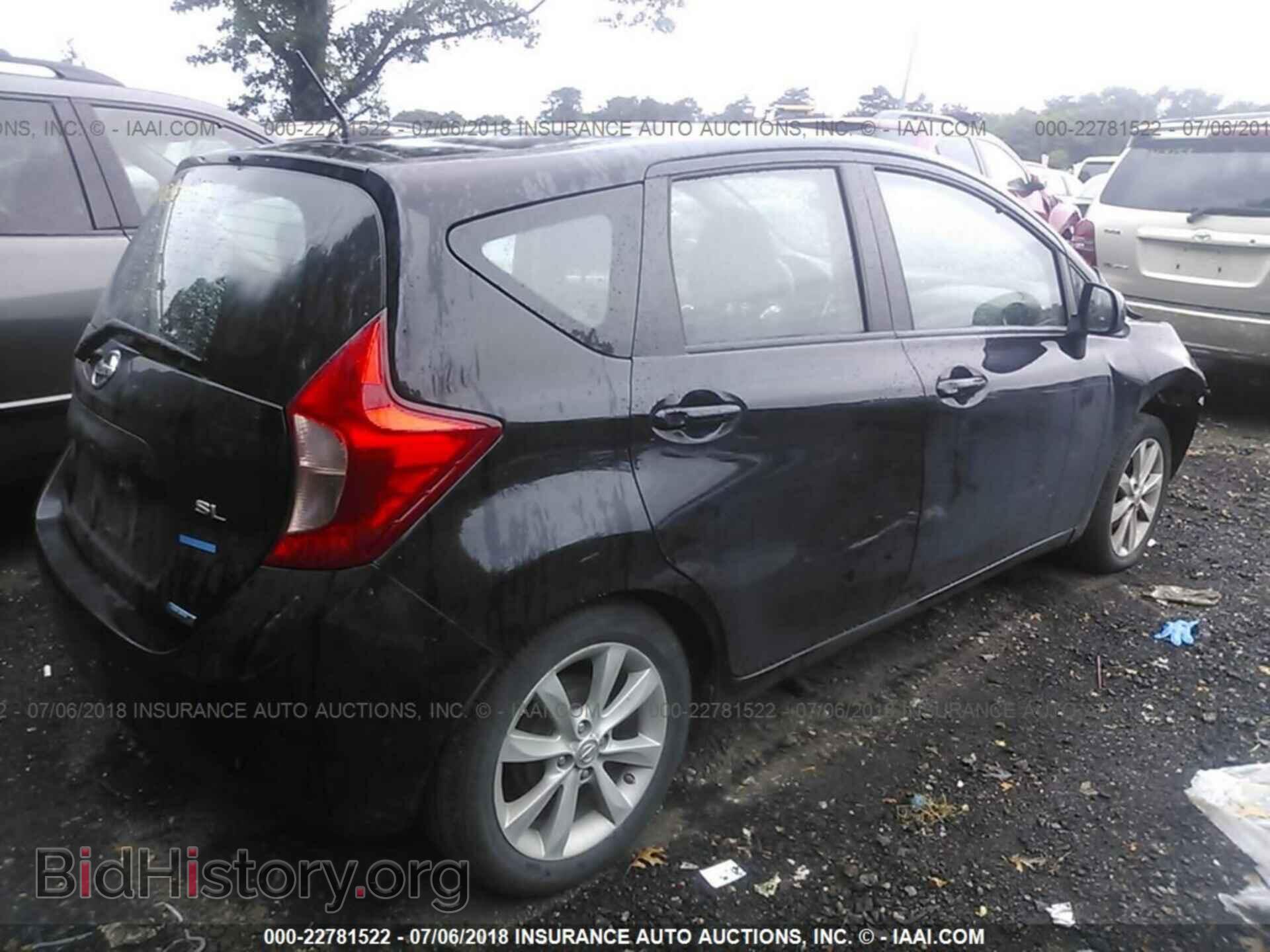 2014 Nissan Versa note - VIN: 3N1CE2CP2EL374786 - Photo 4
