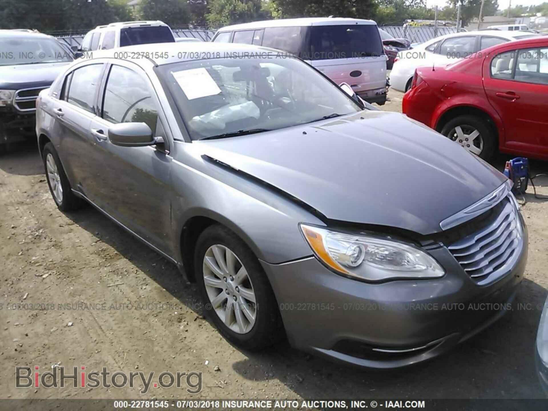Photo 1C3CCBBB8DN552910 - Chrysler 200 2013