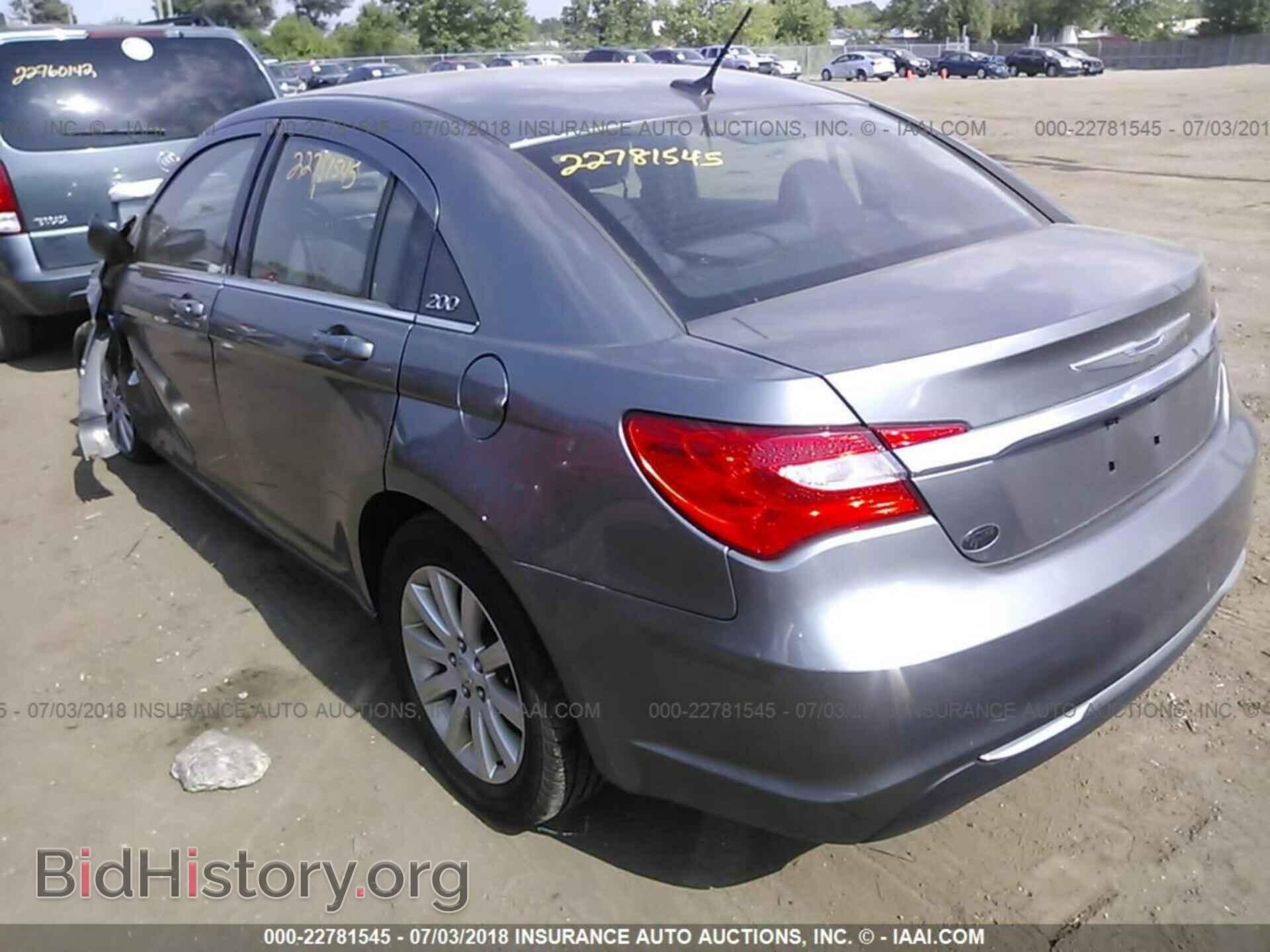 2013 Chrysler 200 - VIN: 1C3CCBBB8DN552910 - Photo 3