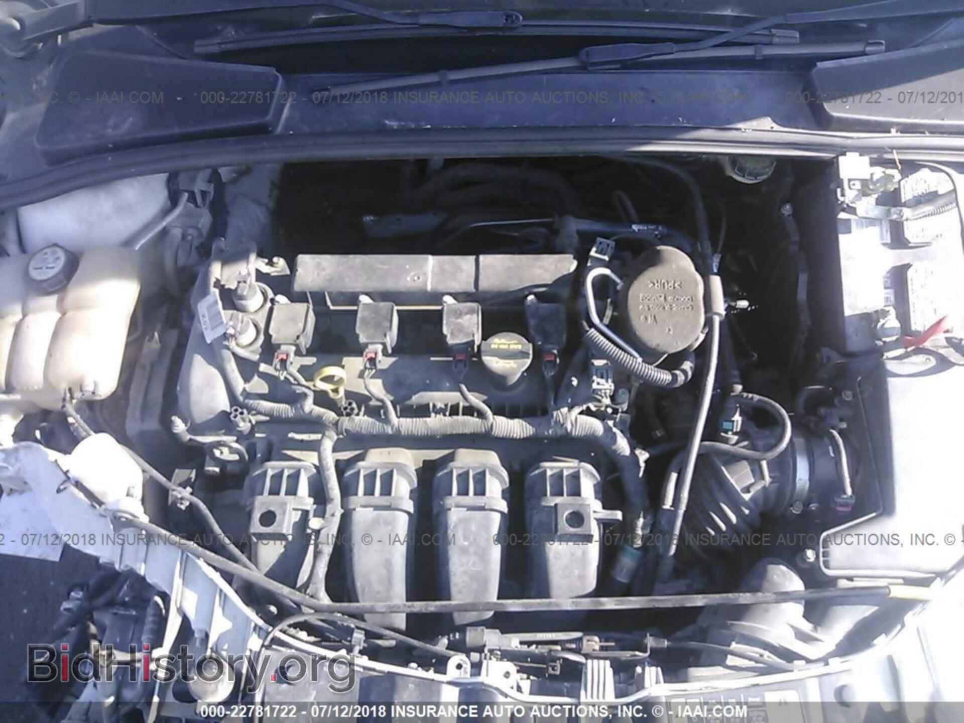 2012 Ford Focus - VIN: 1FAHP3F27CL476764 - Photo 10
