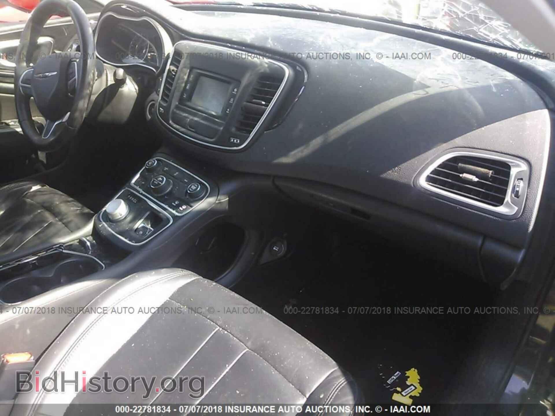 2015 Chrysler 200 - VIN: 1C3CCCCB3FN549341 - Photo 5