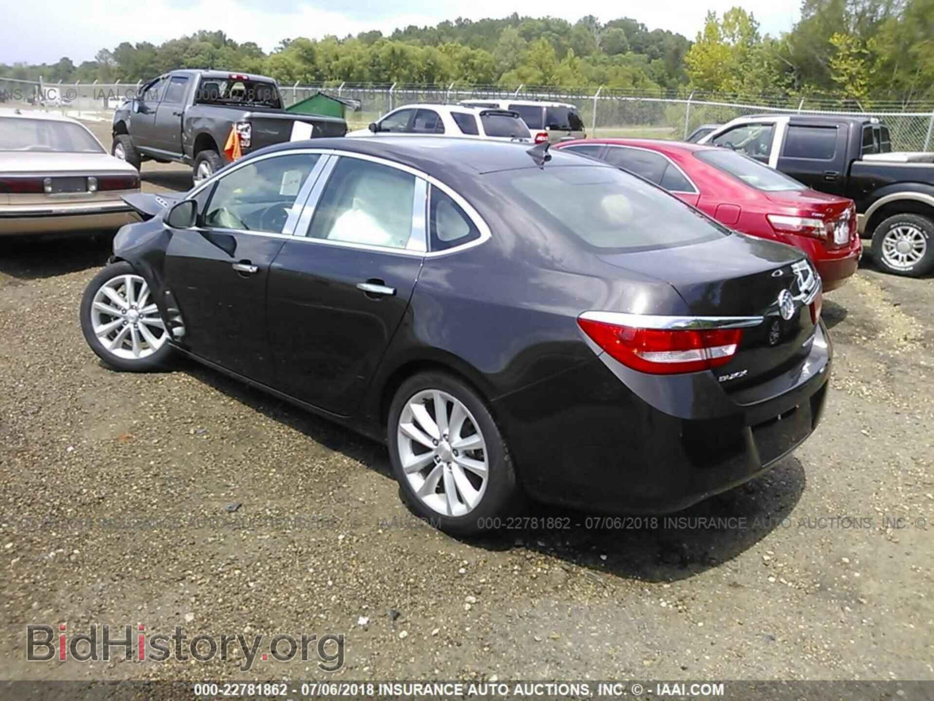 2013 Buick Verano - VIN: 1G4PP5SK5D4107870 - Фото 3