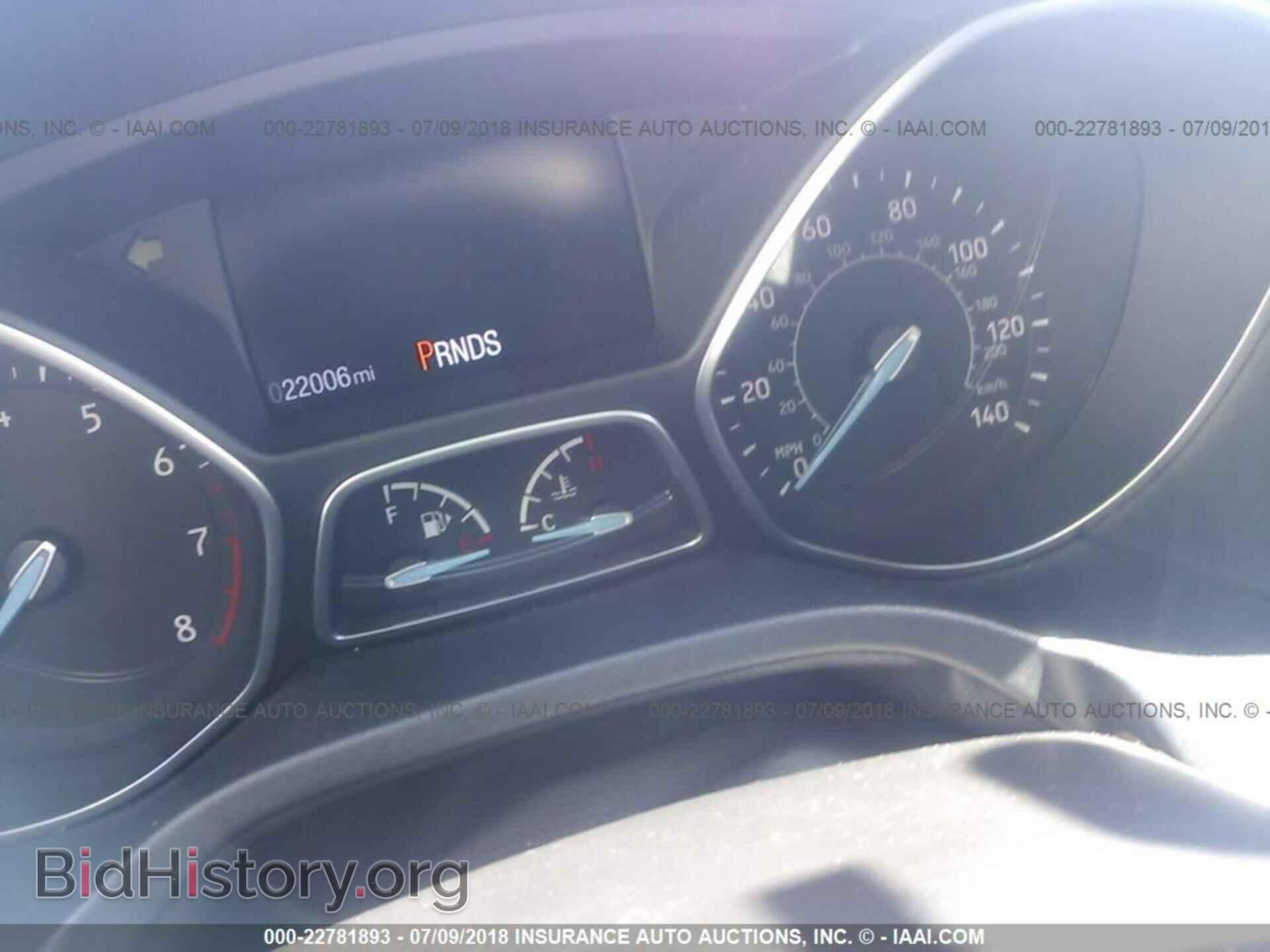 2015 Ford Focus - VIN: 1FADP3N2XFL228240 - Photo 7