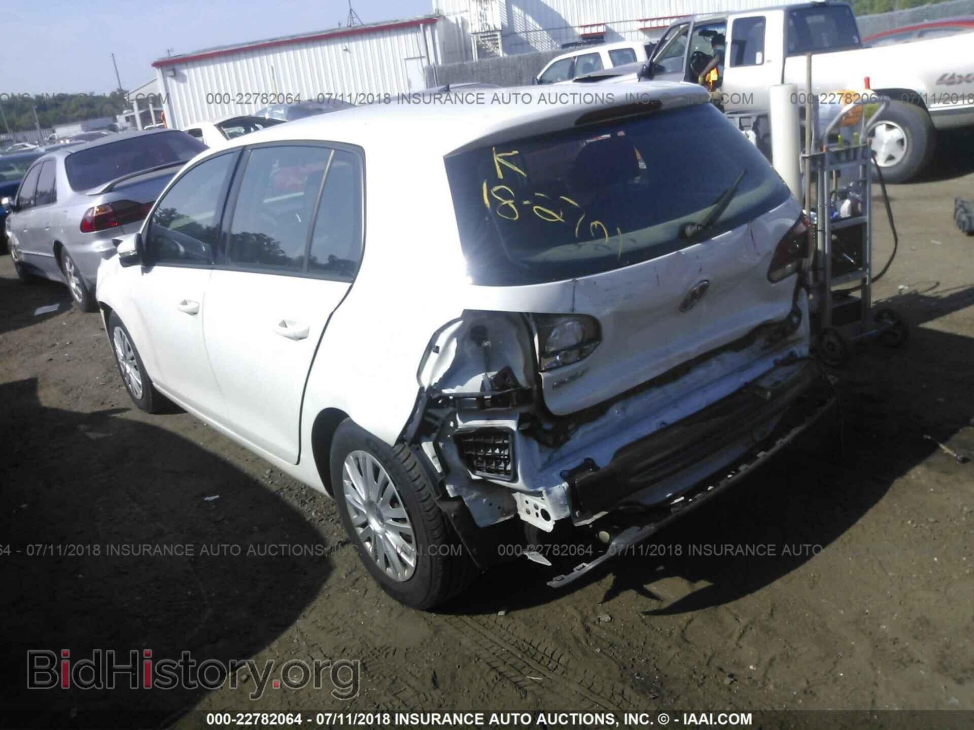 2013 Volkswagen Golf - VIN: WVWDB7AJ8DW127593 - Фото 3