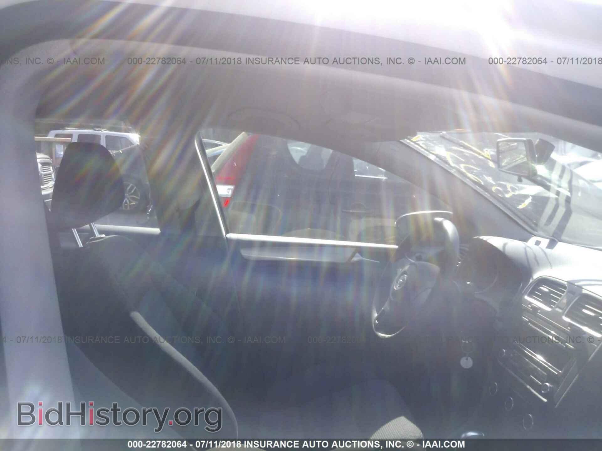 2013 Volkswagen Golf - VIN: WVWDB7AJ8DW127593 - Фото 5