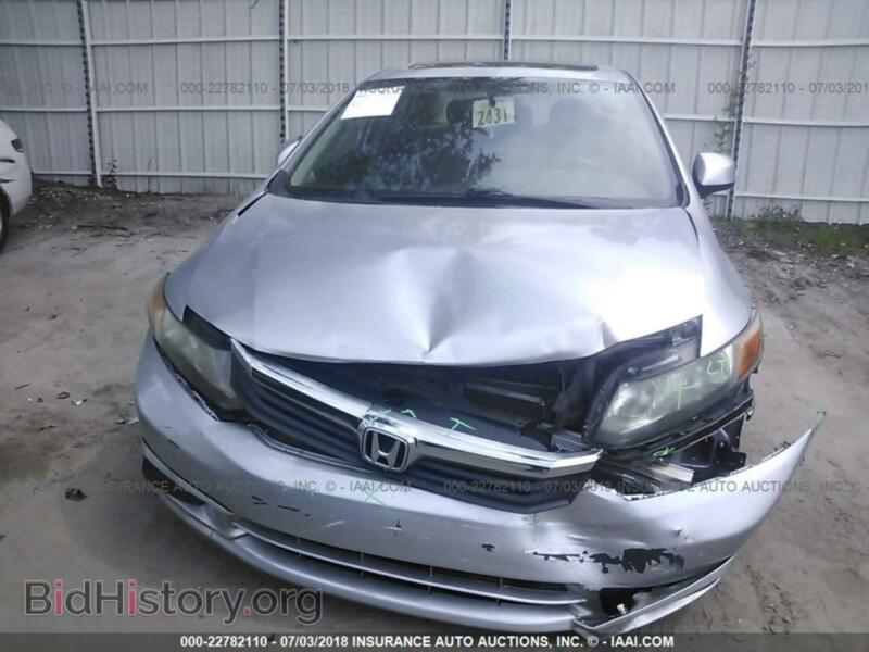 2012 Honda CIVIC (VIN 2HGFB2F83CH313039) — фото 6 из 10