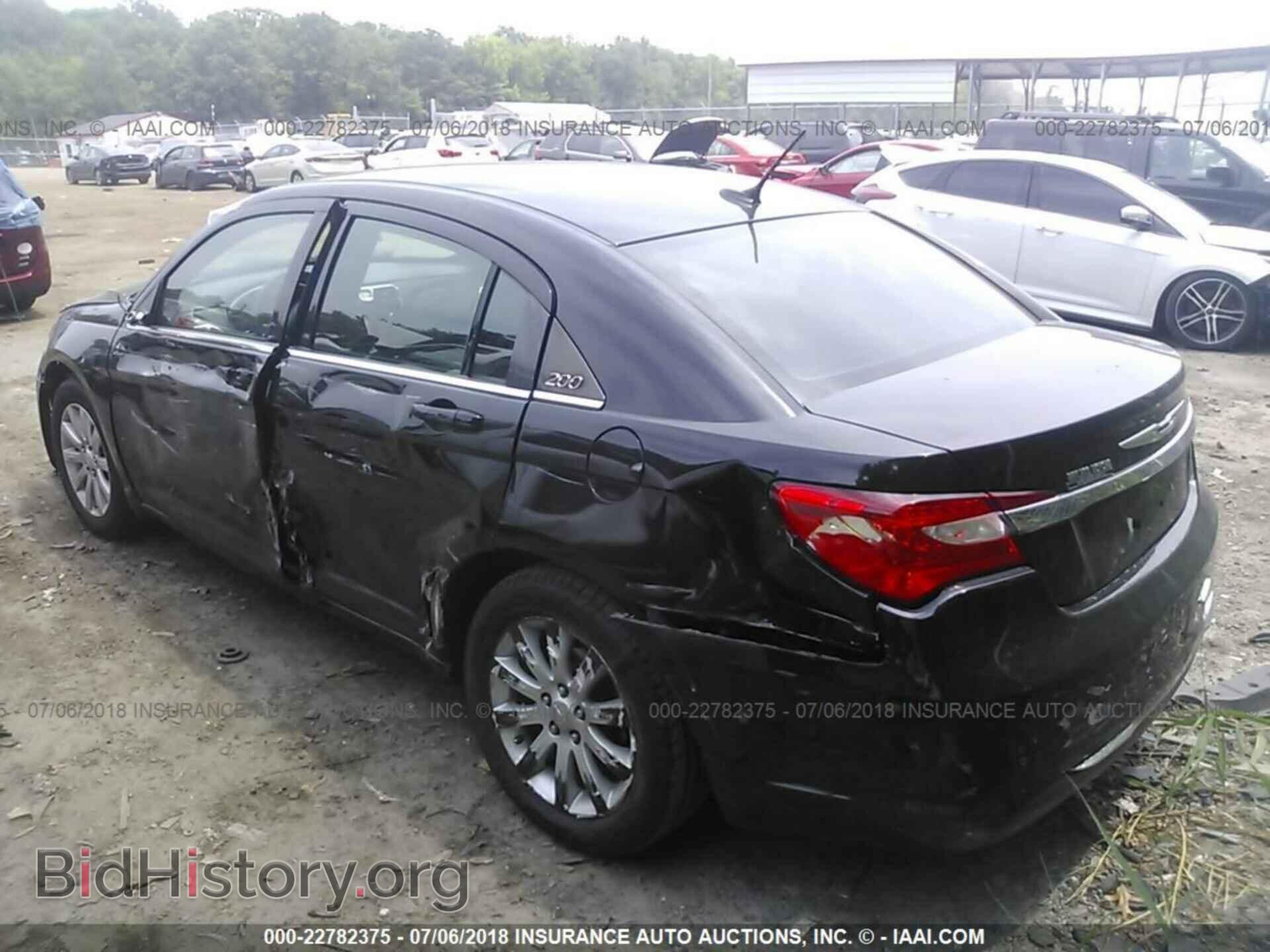 2013 Chrysler 200 - VIN: 1C3CCBBB9DN598651 - Фото 3