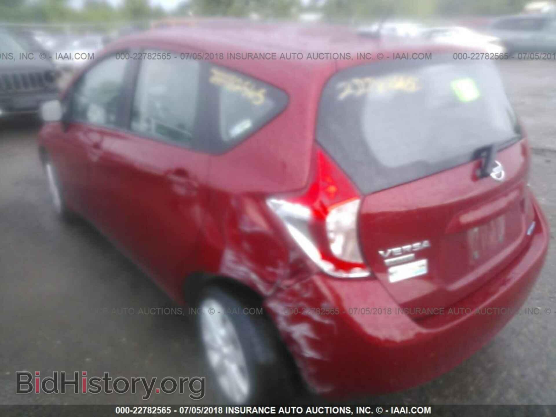 2014 Nissan Versa note - VIN: 3N1CE2CP1EL414159 - Фото 3