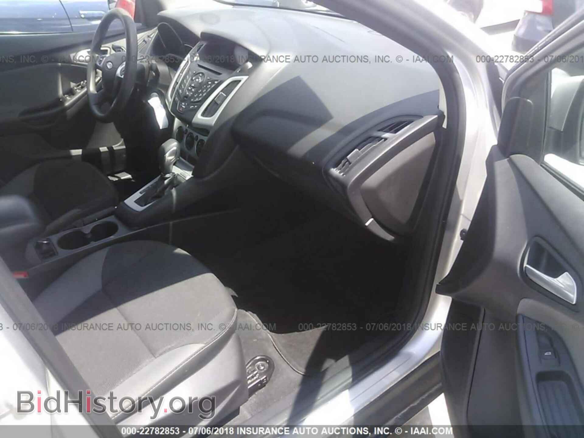2013 Ford Focus - VIN: 1FADP3F26DL324734 - Фото 5