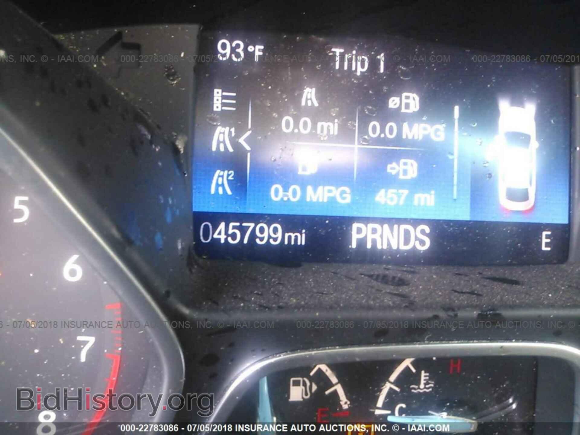 2016 Ford Focus - VIN: 1FADP3F23GL381476 - Photo 7