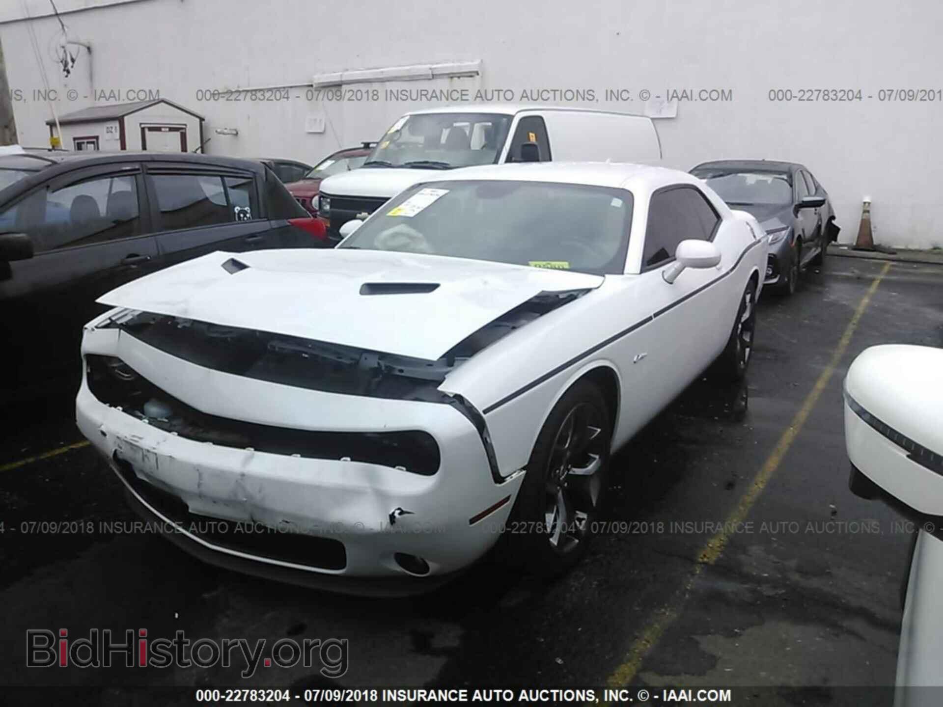 2015 Dodge Challenger - VIN: 2C3CDZBG8FH711518 - Photo 2