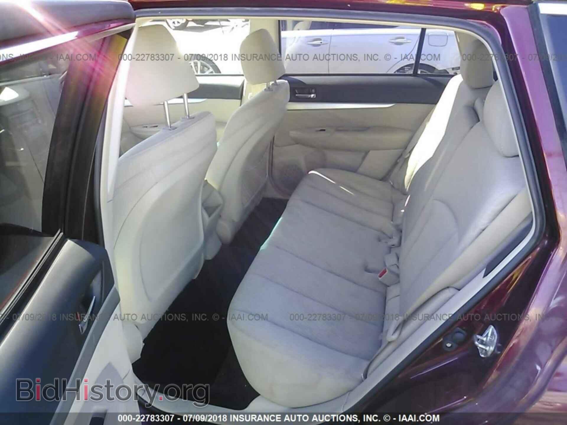 2011 Subaru Outback - VIN: 4S4BRBCC2B3384103 - Фото 8