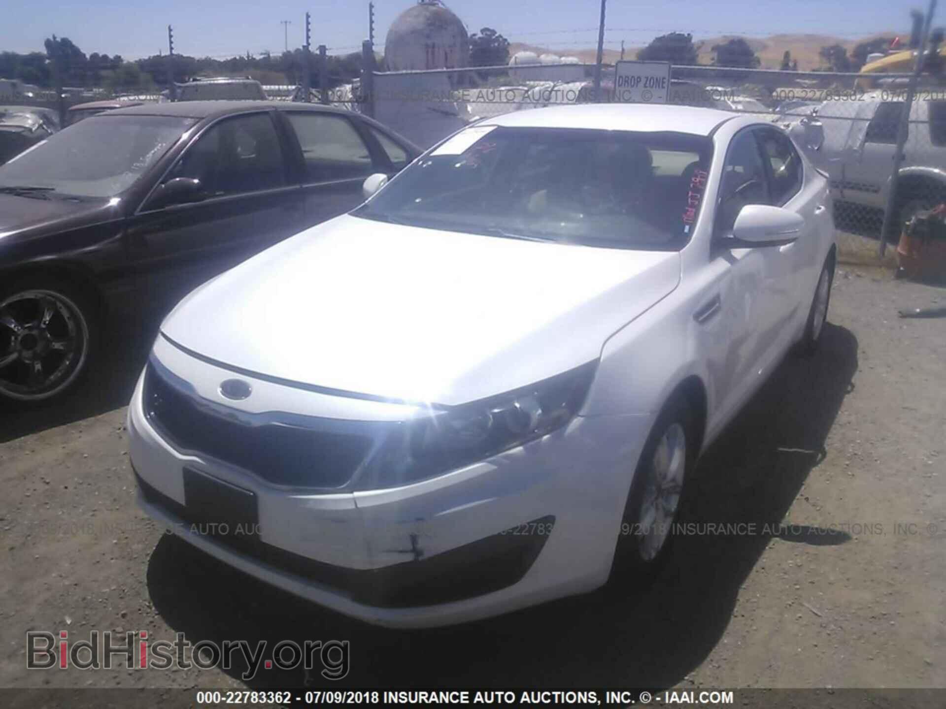 2011 Kia Optima - VIN: KNAGM4A7XB5096390 - Фото 2