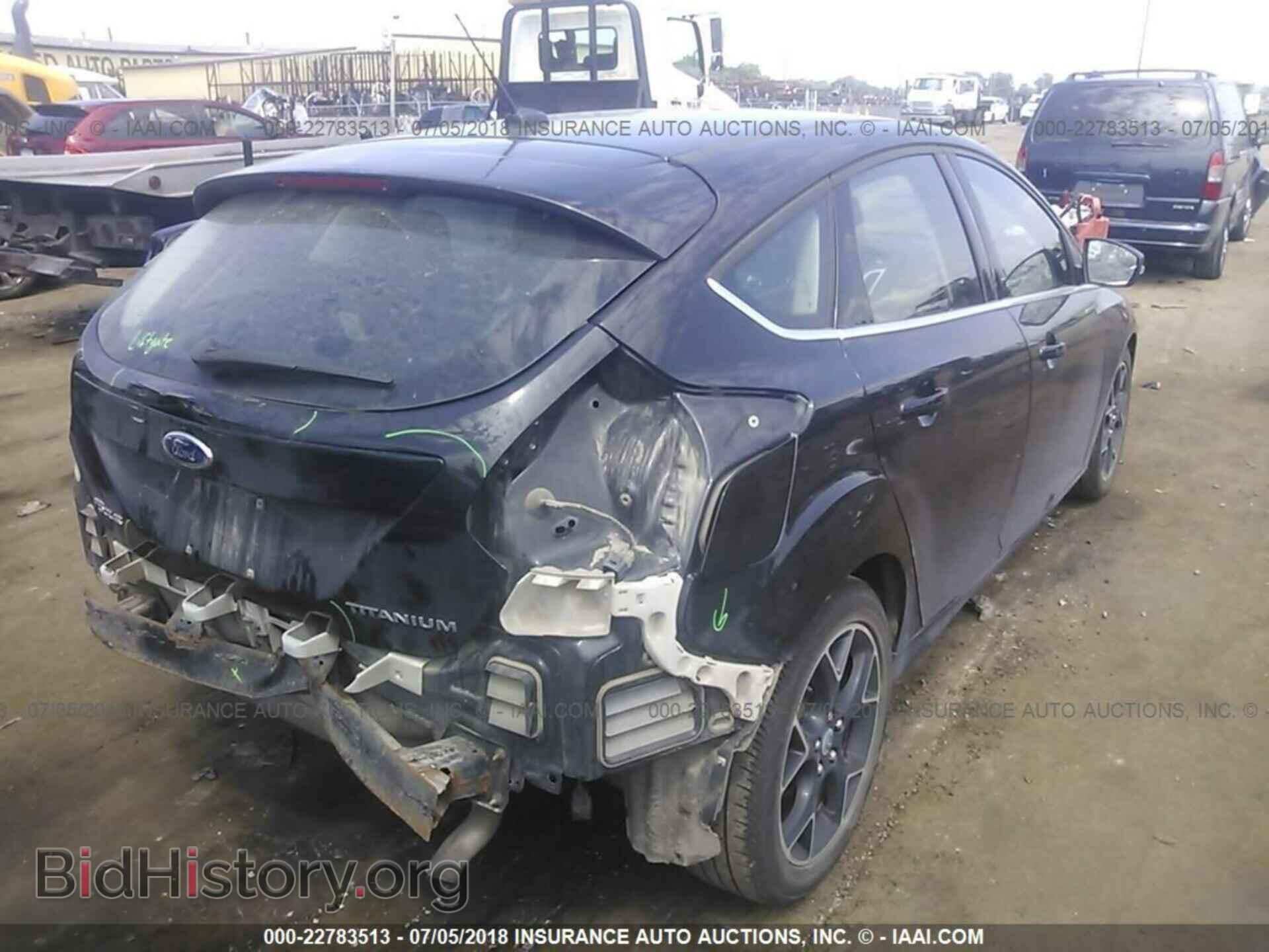 2012 Ford Focus - VIN: 1FAHP3N20CL323788 - Photo 4