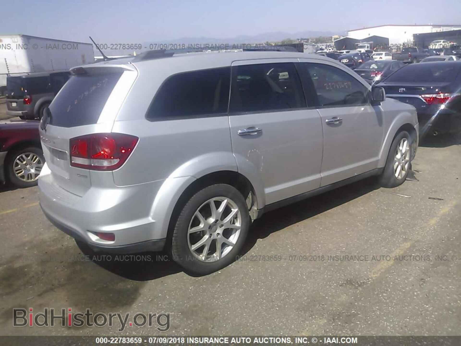 2012 Dodge Journey - VIN: 3C4PDDDG3CT147972 - Photo 4