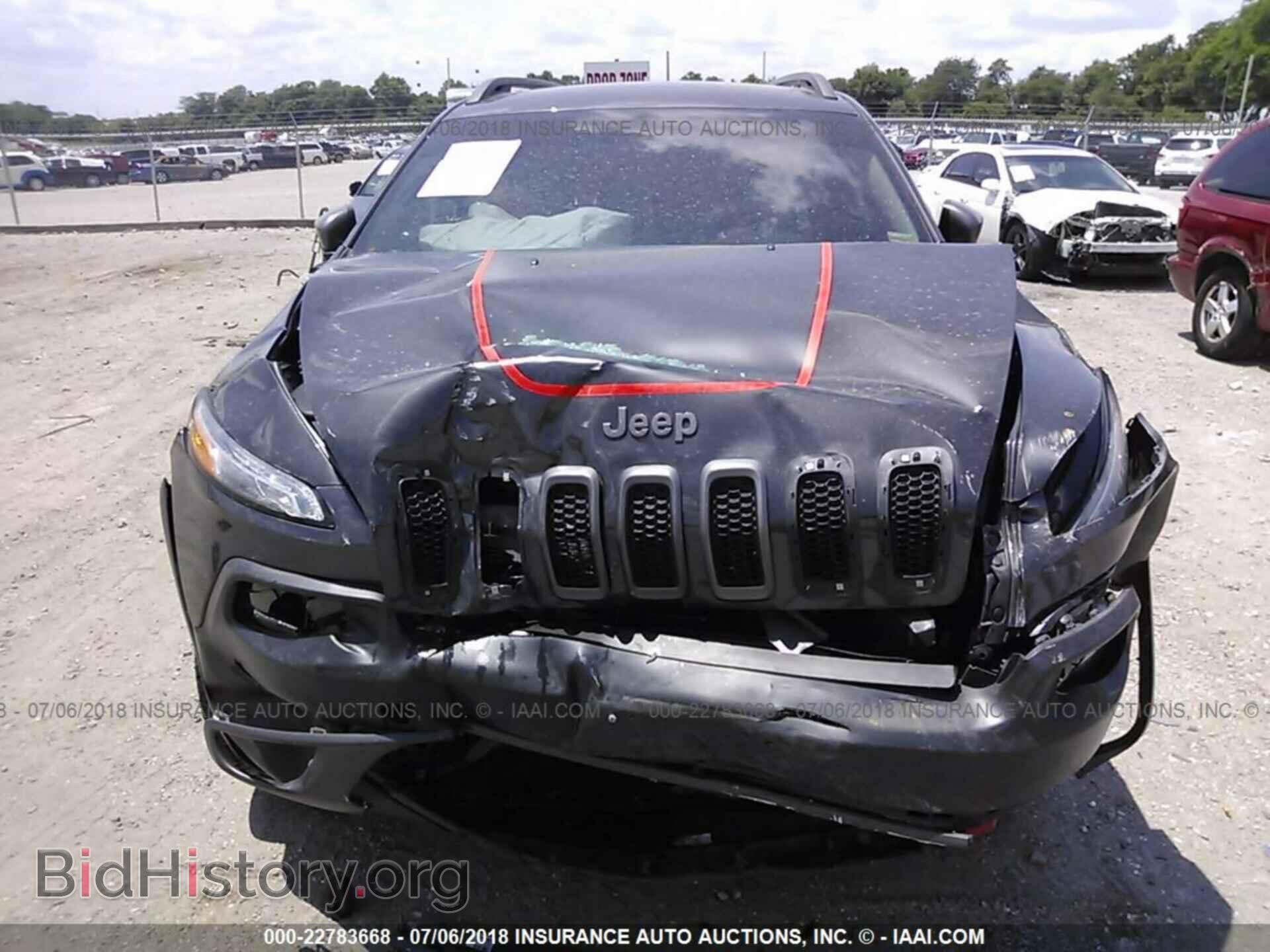 2014 Jeep Cherokee - VIN: 1C4PJMBS8EW284967 - Фото 6