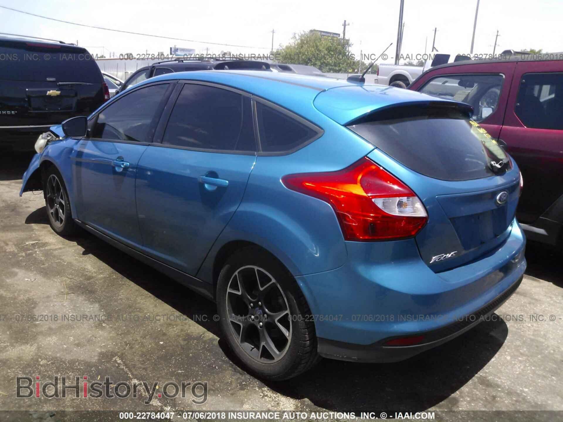 2012 Ford Focus - VIN: 1FAHP3K22CL256907 - Photo 3