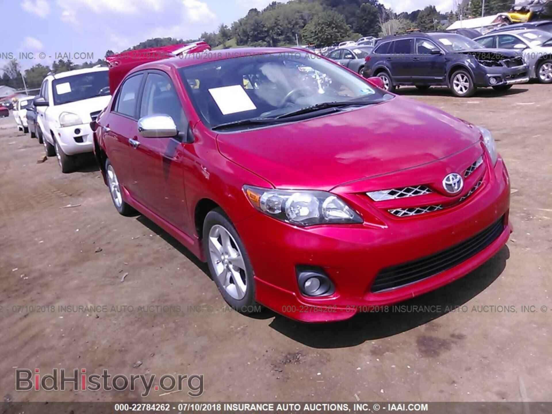 Photo 2T1BU4EEXBC714106 - Toyota Corolla 2011