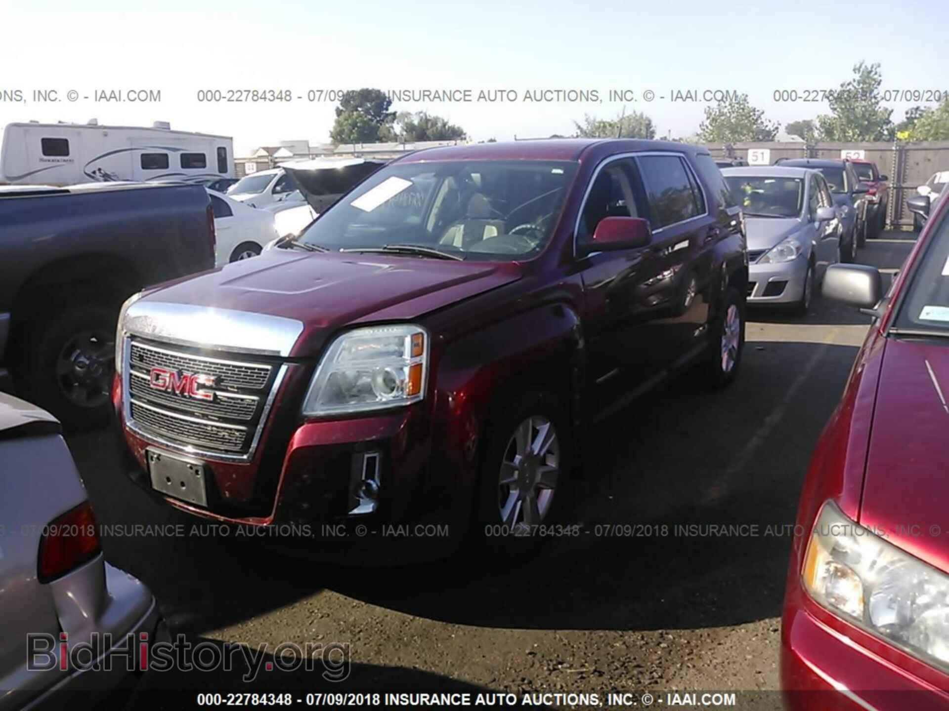 2011 GMC TERRAIN - VIN: 2CTFLREC3B6384346 - Фото 2