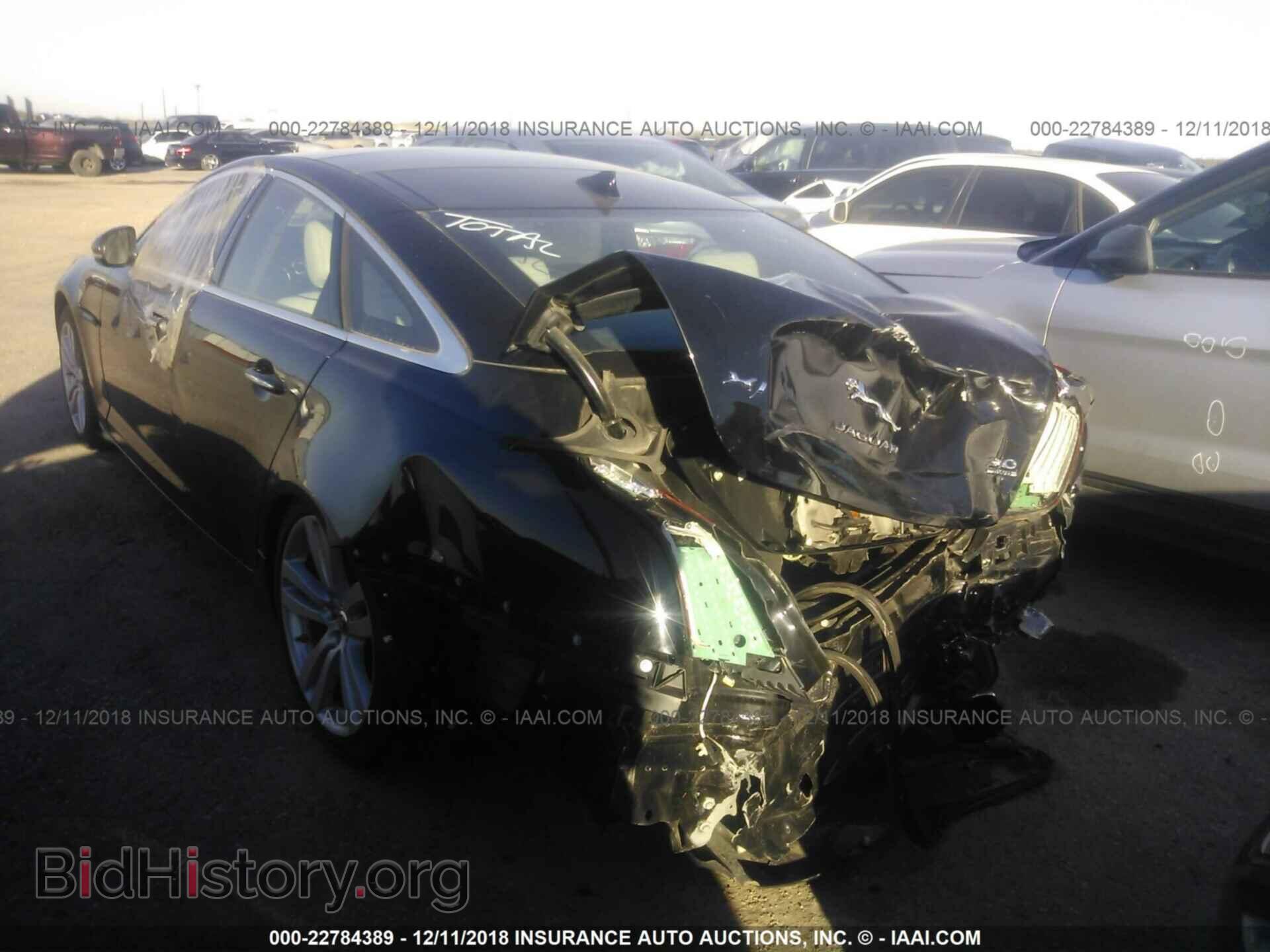 2014 Jaguar Xj - VIN: SAJWJ1CD9E8V62324 - Фото 3