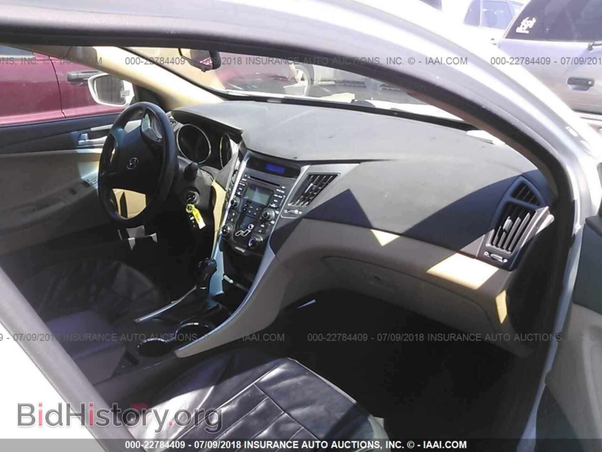 2012 Hyundai Sonata - VIN: 5NPEB4AC2CH364413 - Фото 5